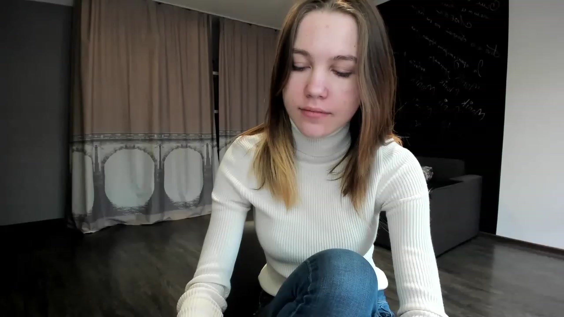 Gallery image thumbnail from KateGordon's myfreecams stream on, 04/03/2023, 08:36 image 16 of 20