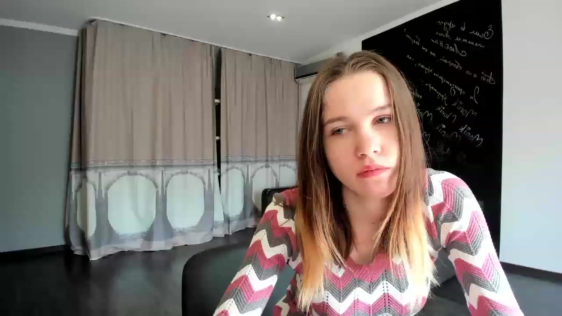 Gallery image thumbnail from KateGordon's myfreecams stream on, 04/04/2023, 08:33 image 20 of 20