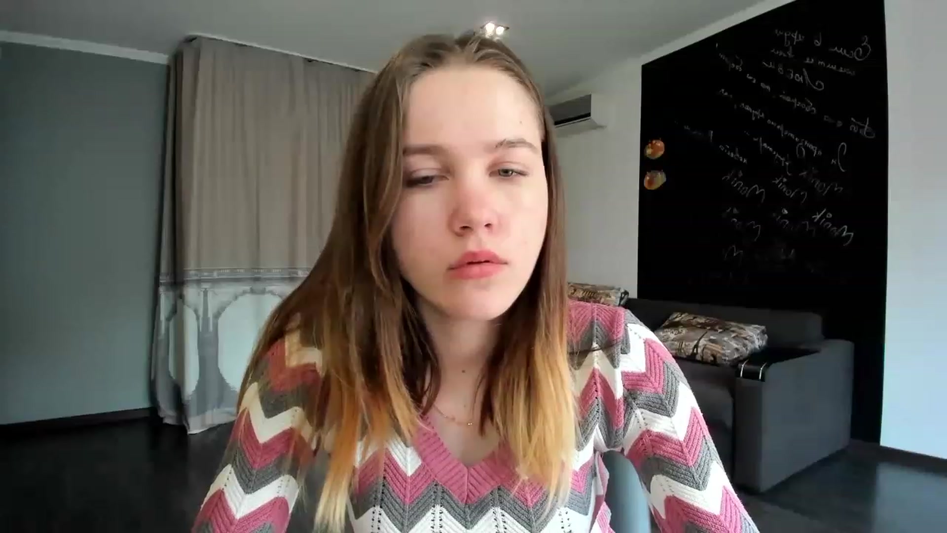 Gallery image thumbnail from KateGordon's myfreecams stream on, 04/04/2023, 10:11 image 15 of 20