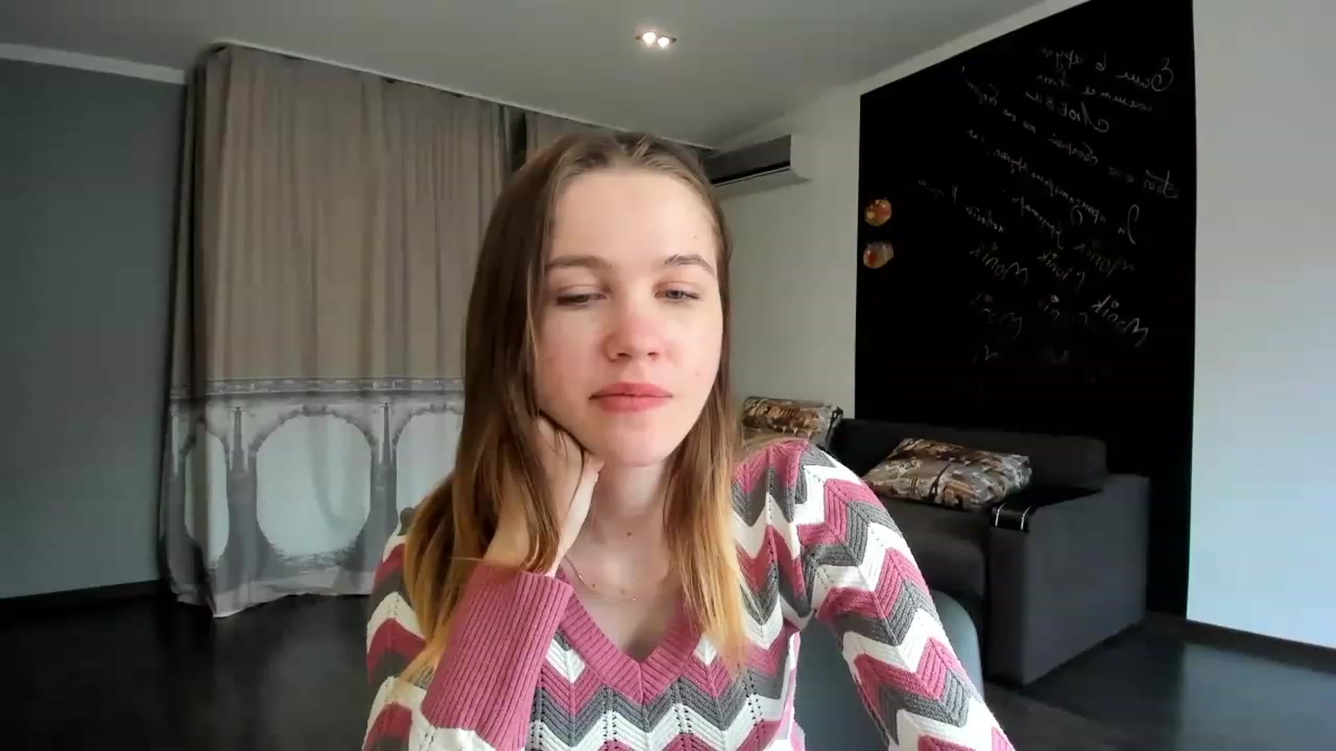 Gallery image thumbnail from KateGordon's myfreecams stream on, 04/04/2023, 10:11 image 4 of 20