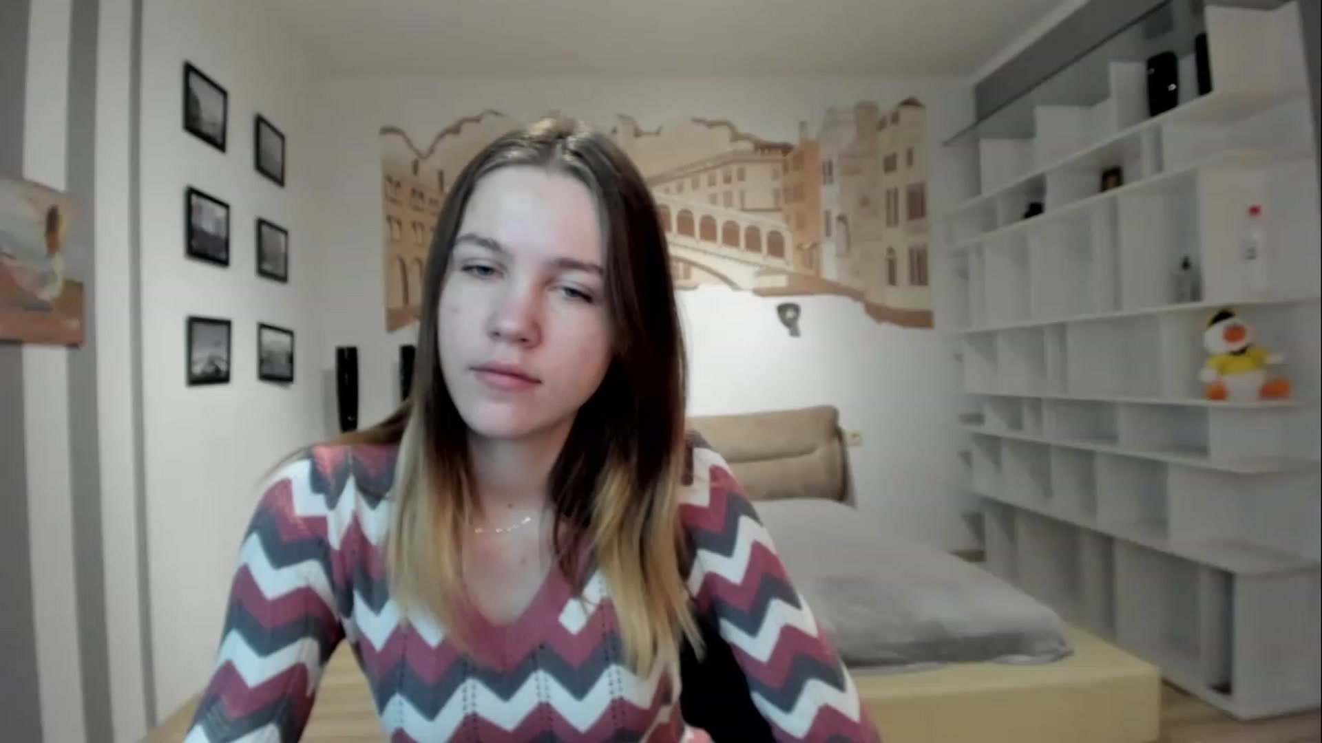 Gallery image thumbnail from KateGordon's myfreecams stream on, 04/05/2023, 08:38 image 1 of 20