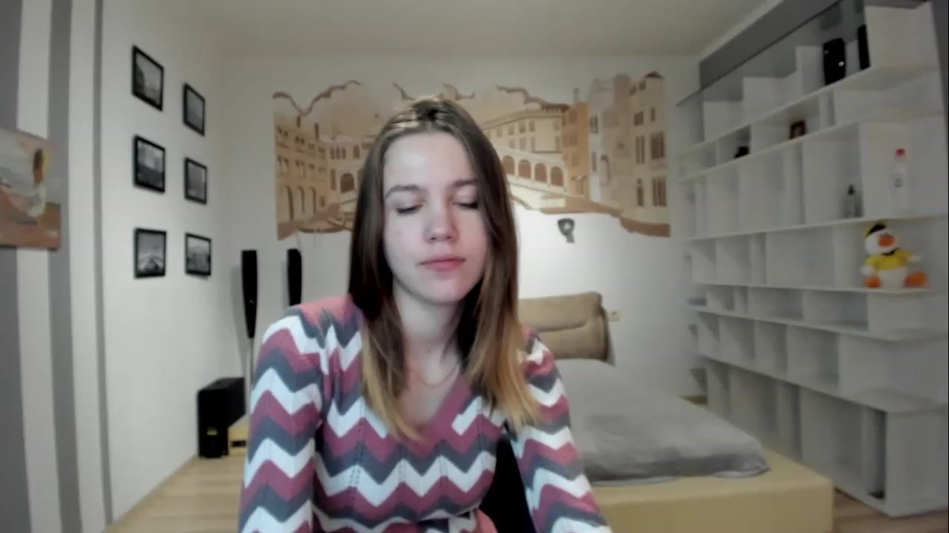 Gallery image thumbnail from KateGordon's myfreecams stream on, 04/05/2023, 10:33 image 10 of 20