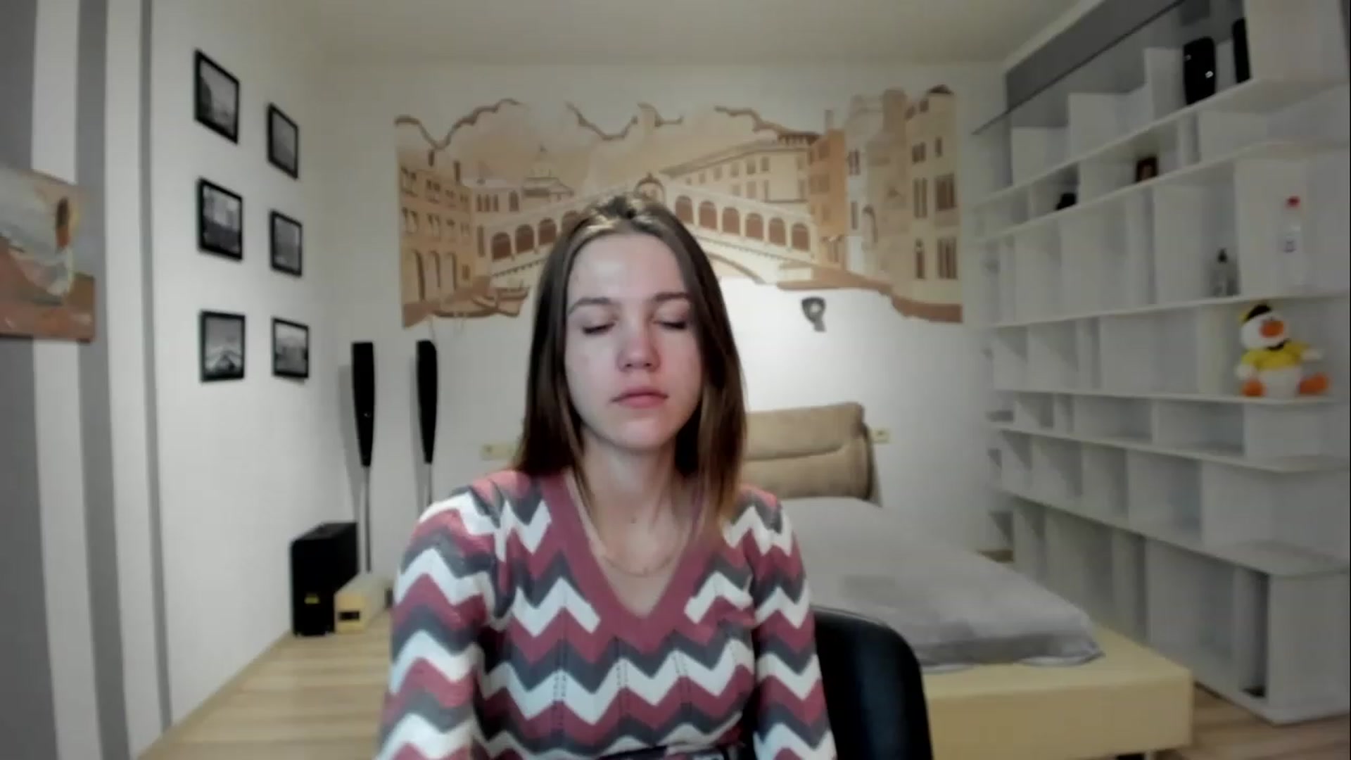 Gallery image thumbnail from KateGordon's myfreecams stream on, 04/05/2023, 11:01 image 18 of 20