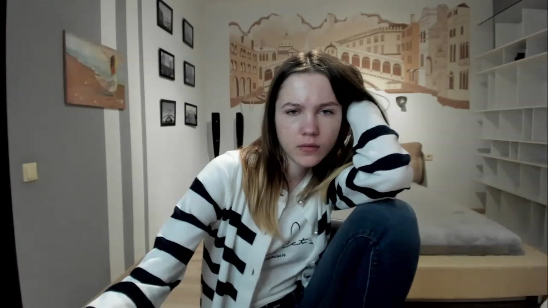 Gallery image thumbnail from KateGordon's myfreecams stream on, 04/09/2023, 09:39 image 2 of 20