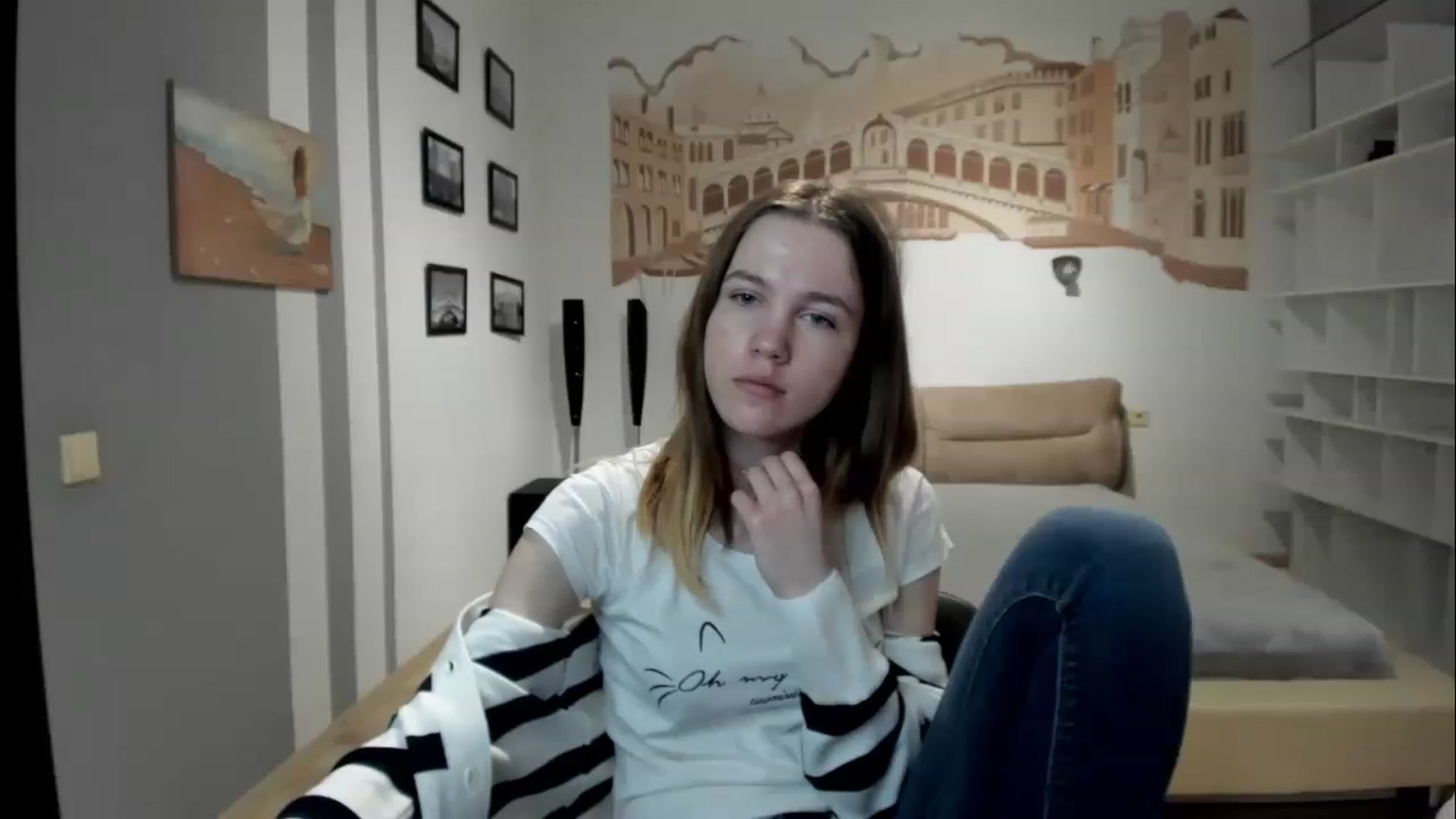 Gallery image thumbnail from KateGordon's myfreecams stream on, 04/09/2023, 09:39 image 10 of 20