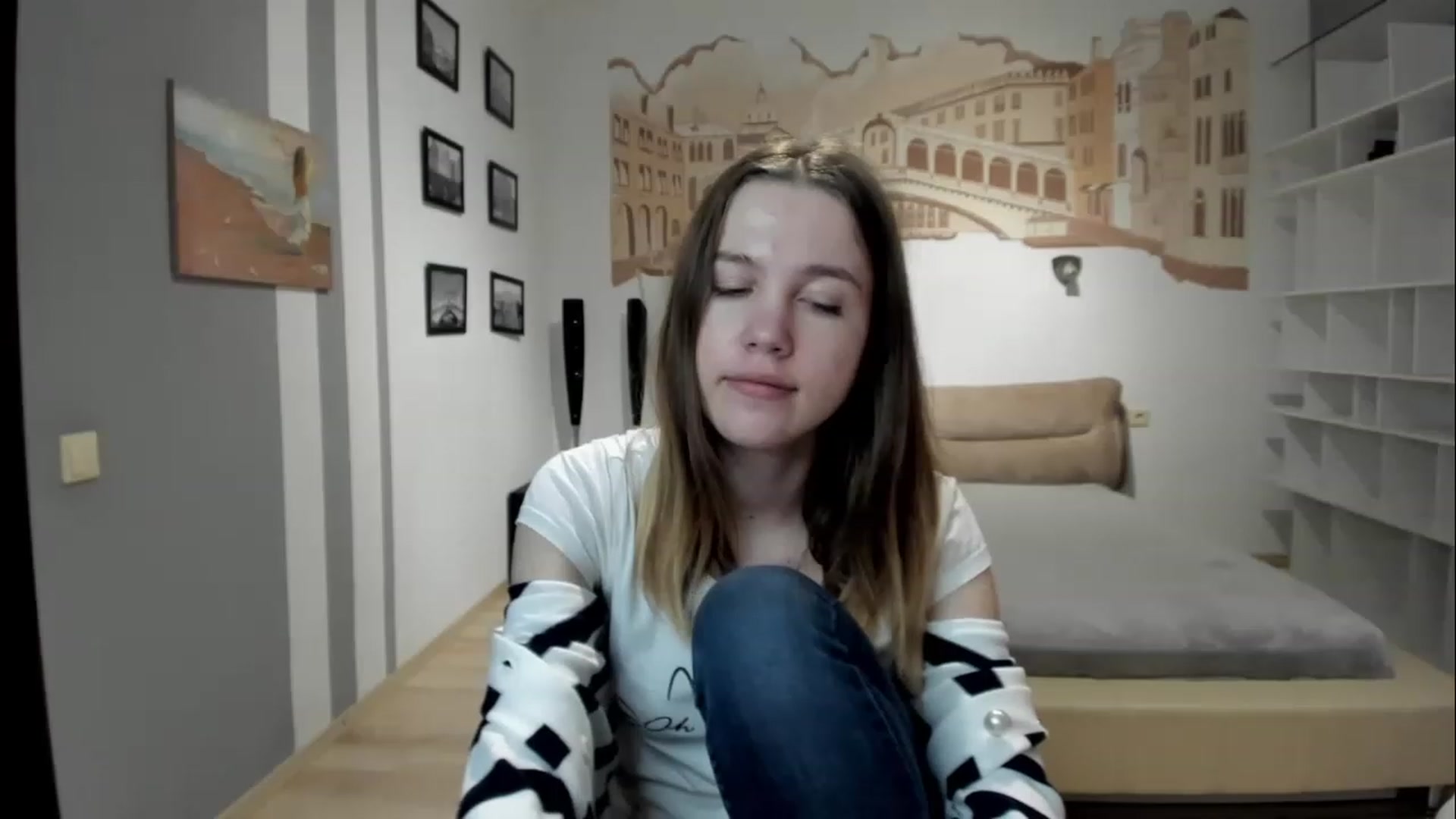 Gallery image thumbnail from KateGordon's myfreecams stream on, 04/09/2023, 09:39 image 20 of 20