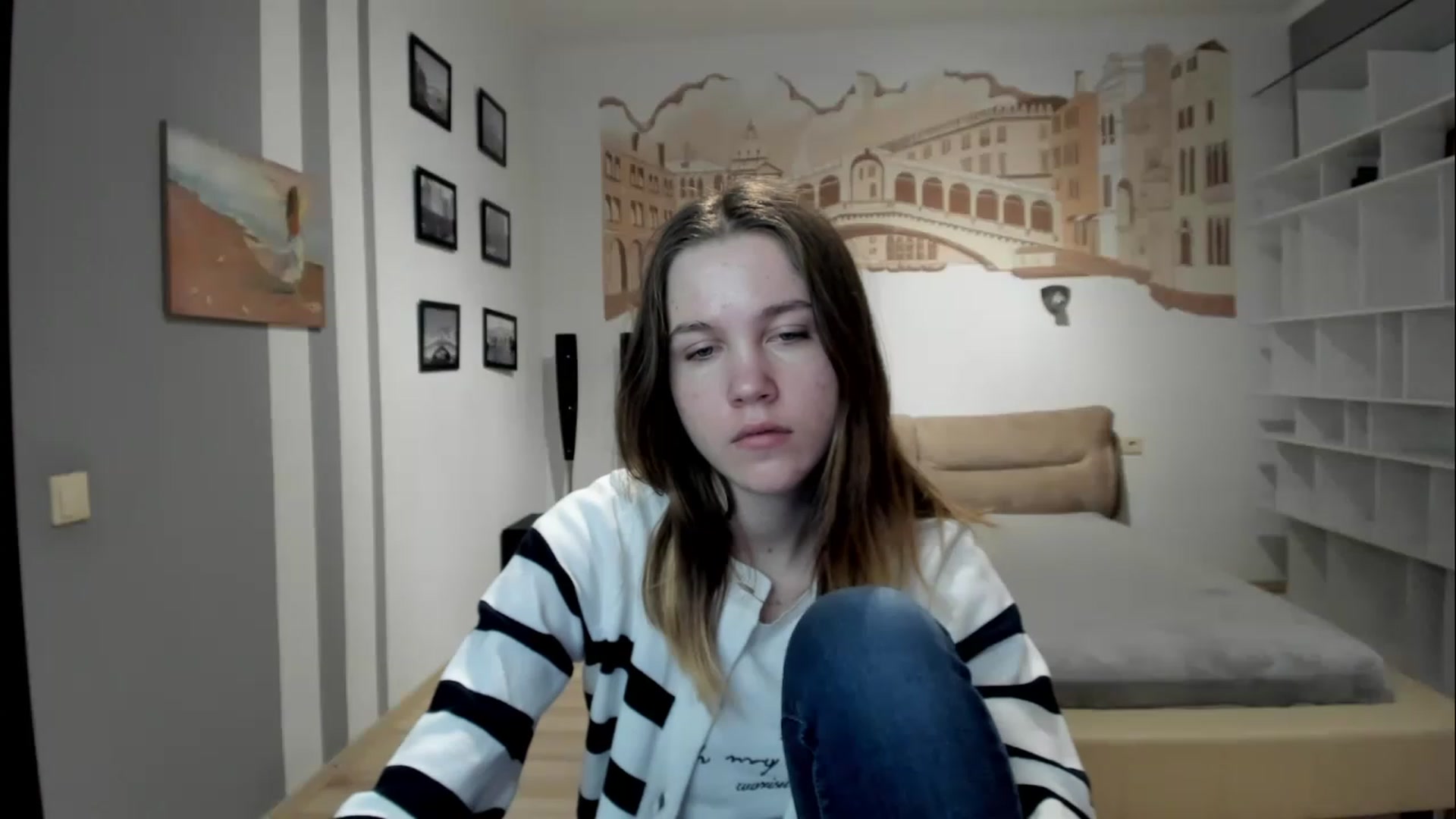 Gallery image thumbnail from KateGordon's myfreecams stream on, 04/09/2023, 10:53 image 6 of 20
