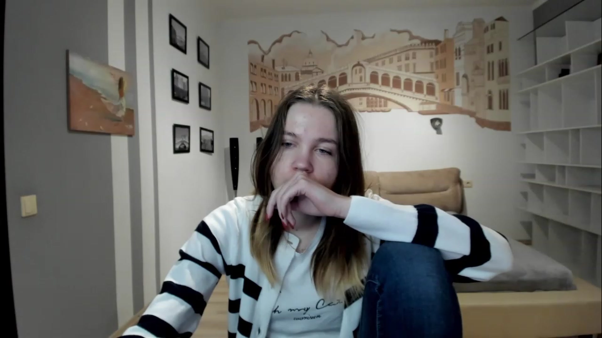 Gallery image thumbnail from KateGordon's myfreecams stream on, 04/09/2023, 10:53 image 10 of 20