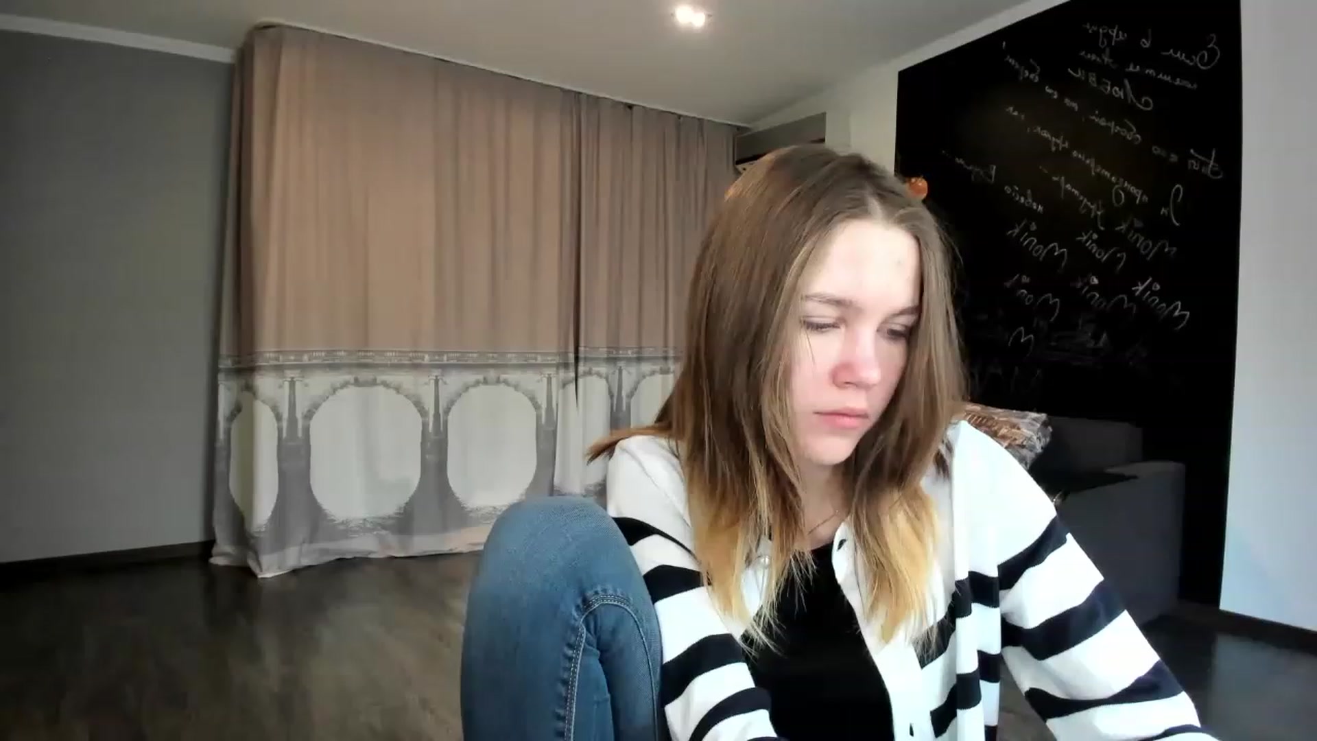 Gallery image thumbnail from KateGordon's myfreecams stream on, 04/12/2023, 10:11 image 1 of 20