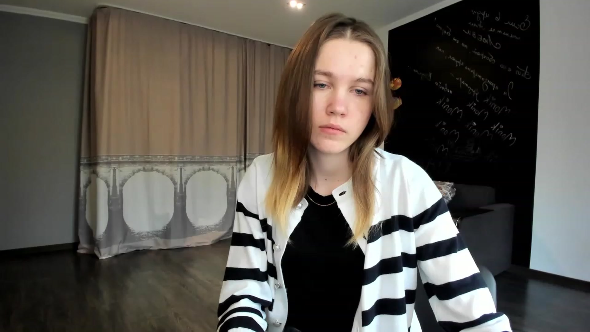 Gallery image thumbnail from KateGordon's myfreecams stream on, 04/12/2023, 11:14 image 16 of 20