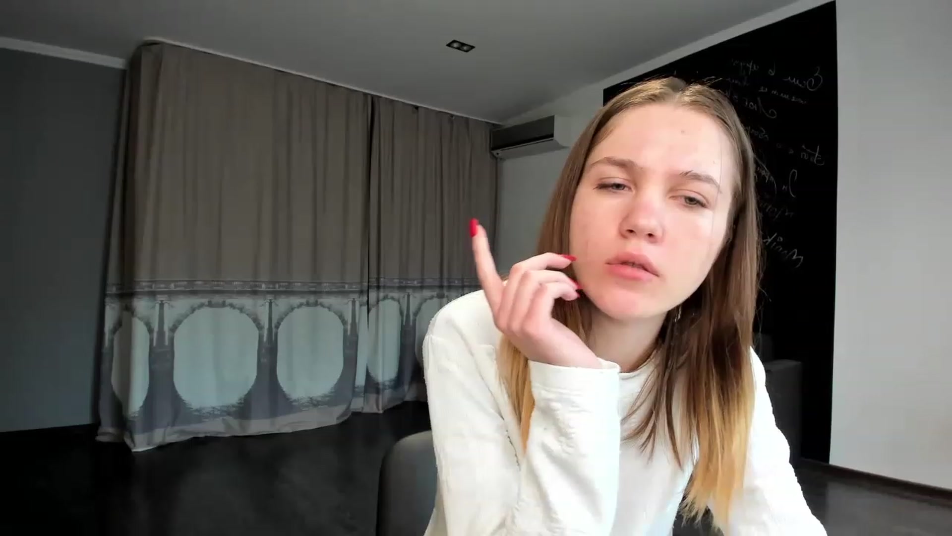 Gallery image thumbnail from KateGordon's myfreecams stream on, 04/13/2023, 10:22 image 15 of 20
