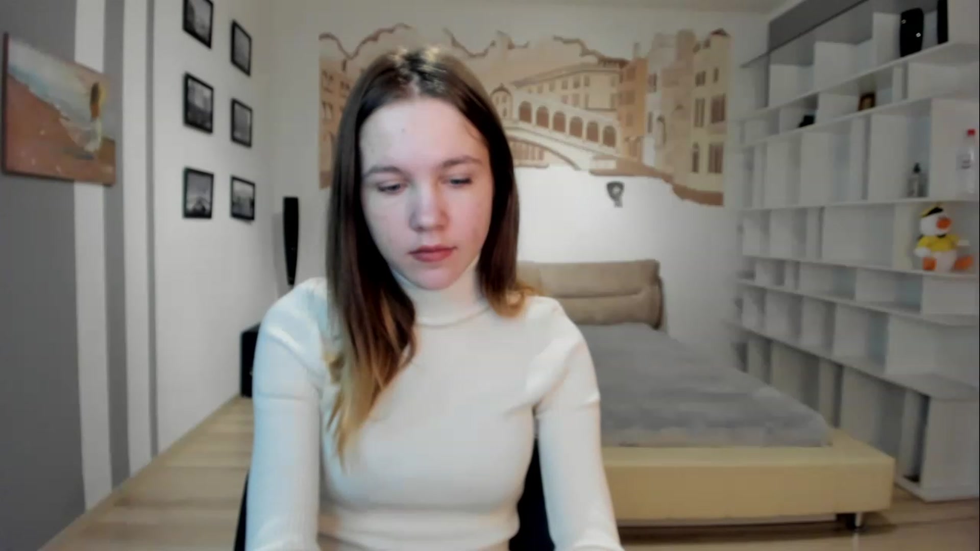 Gallery image thumbnail from KateGordon's myfreecams stream on, 04/17/2023, 09:38 image 13 of 20
