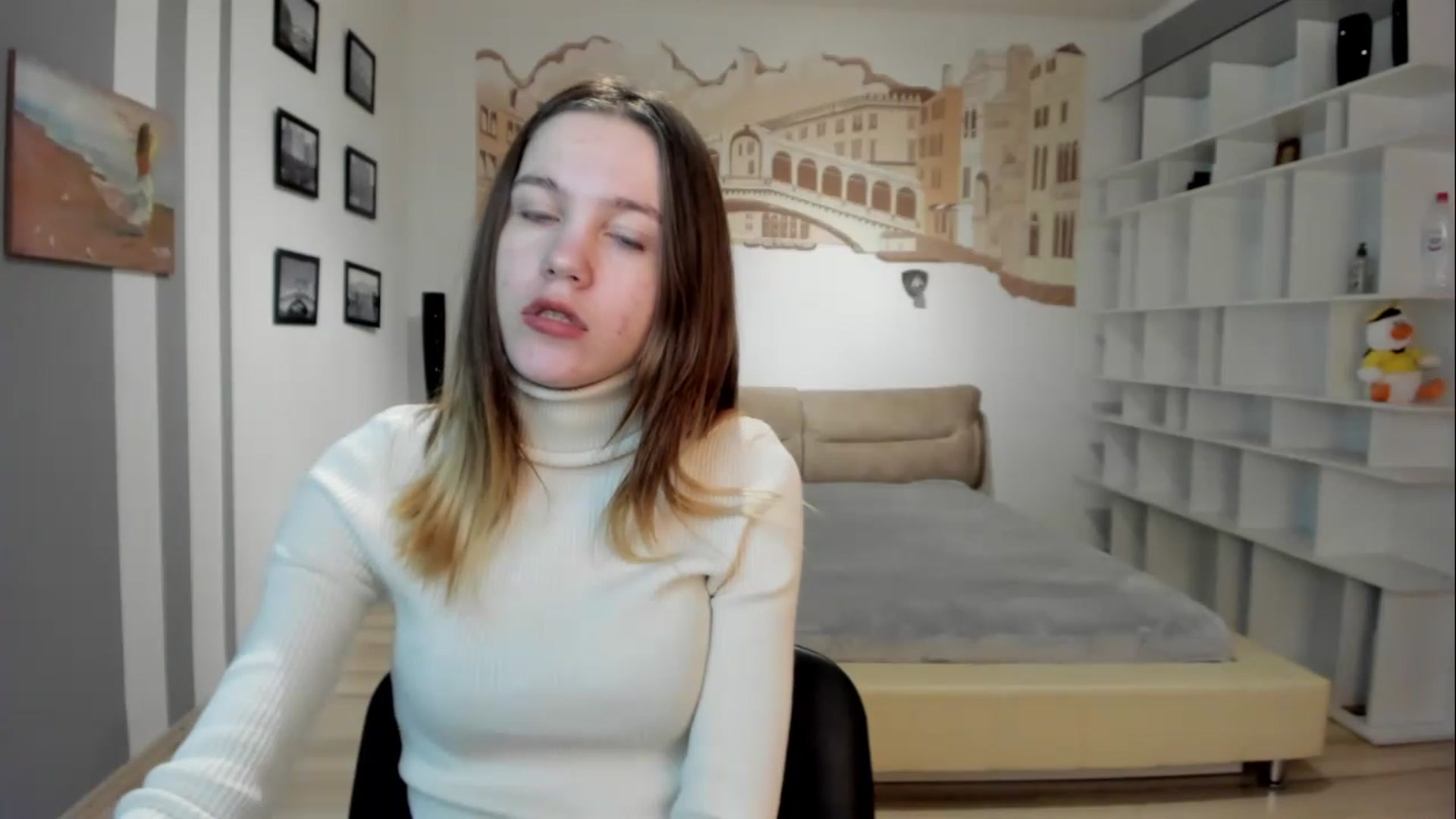 Gallery image thumbnail from KateGordon's myfreecams stream on, 04/17/2023, 09:38 image 11 of 20