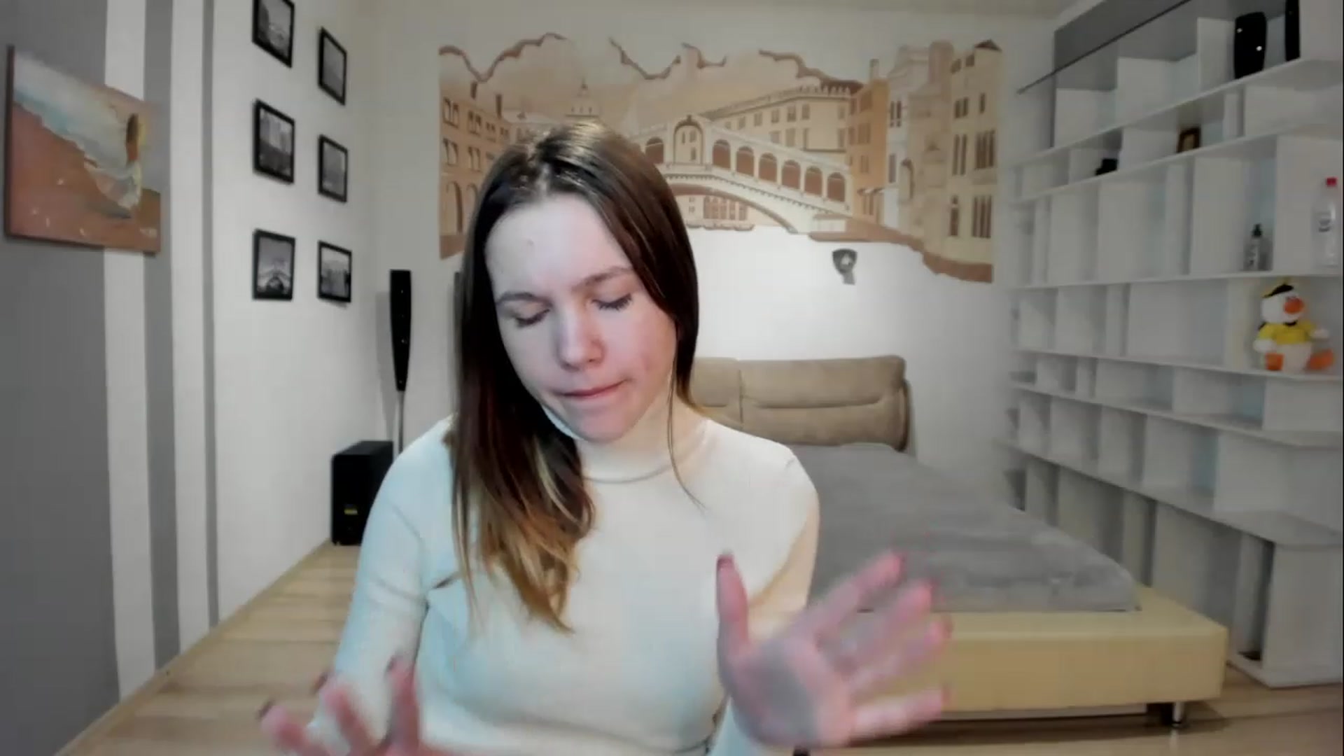 Gallery image thumbnail from KateGordon's myfreecams stream on, 04/17/2023, 09:38 image 10 of 20