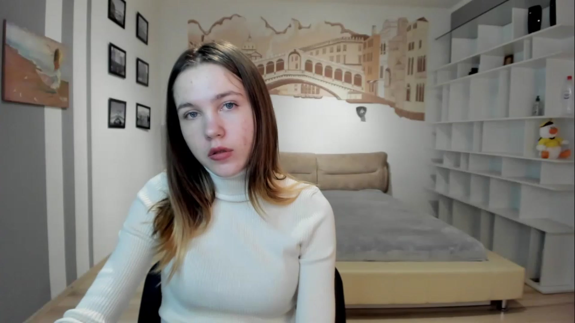 Gallery image thumbnail from KateGordon's myfreecams stream on, 04/17/2023, 09:38 image 2 of 20