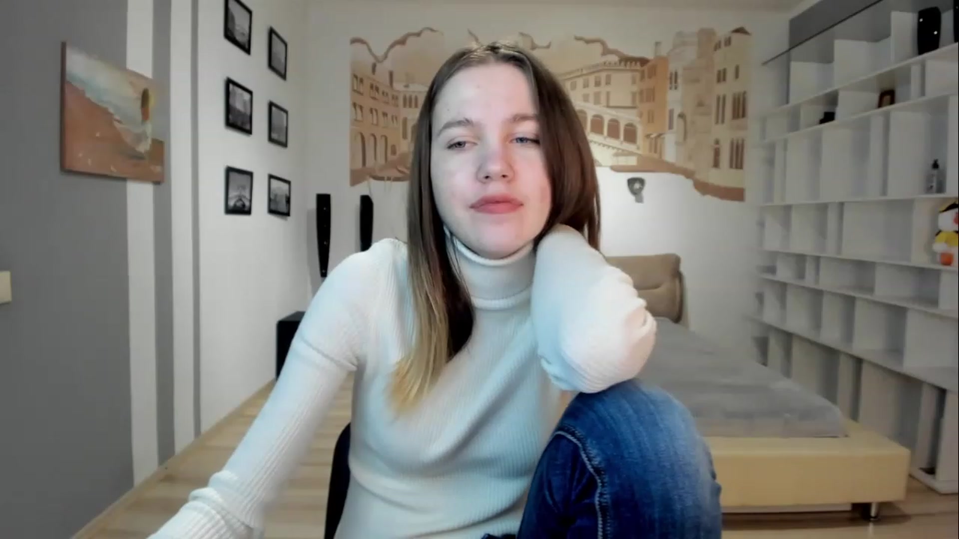 Gallery image thumbnail from KateGordon's myfreecams stream on, 04/17/2023, 11:01 image 4 of 20