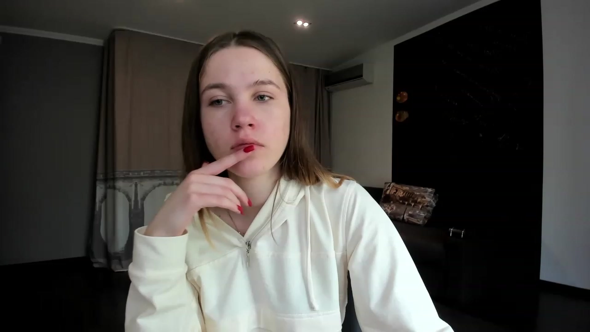 Gallery image thumbnail from KateGordon's myfreecams stream on, 04/19/2023, 11:08 image 4 of 20