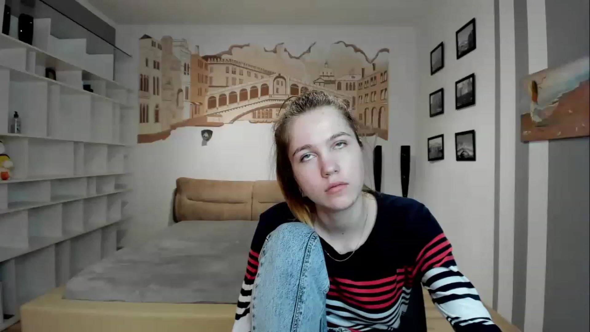 Gallery image thumbnail from KateGordon's myfreecams stream on, 05/02/2023, 10:10 image 5 of 20