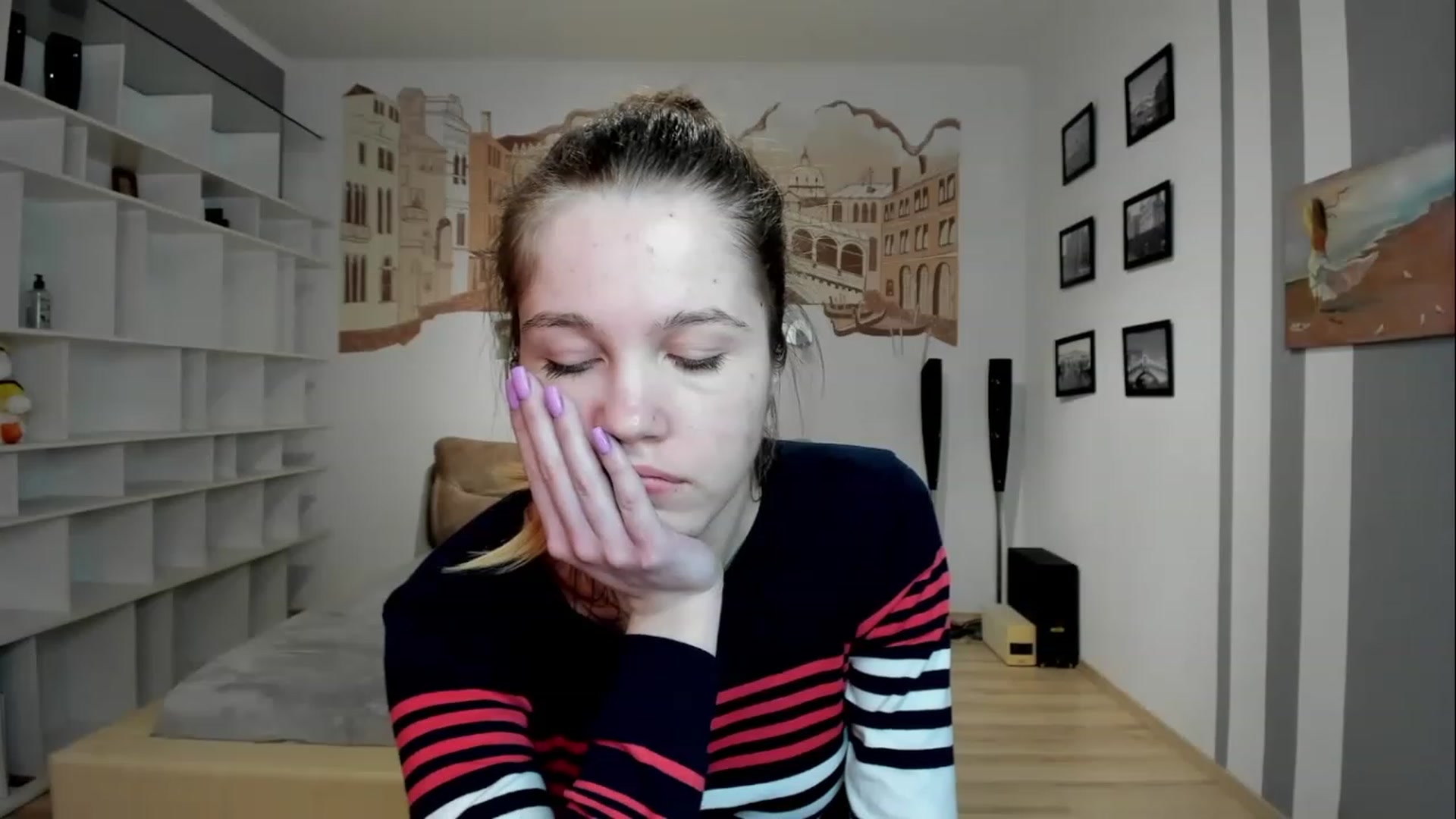 Gallery image thumbnail from KateGordon's myfreecams stream on, 05/02/2023, 11:06 image 5 of 20