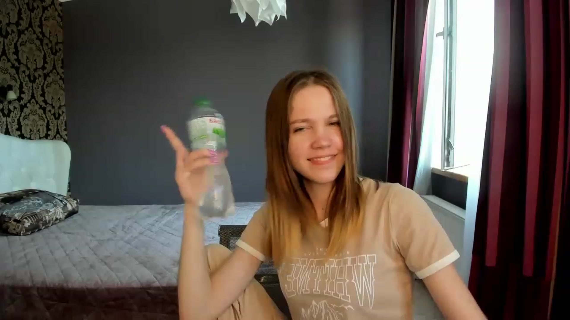 Gallery image thumbnail from KateGordon's myfreecams stream on, 05/16/2023, 11:04 image 7 of 20