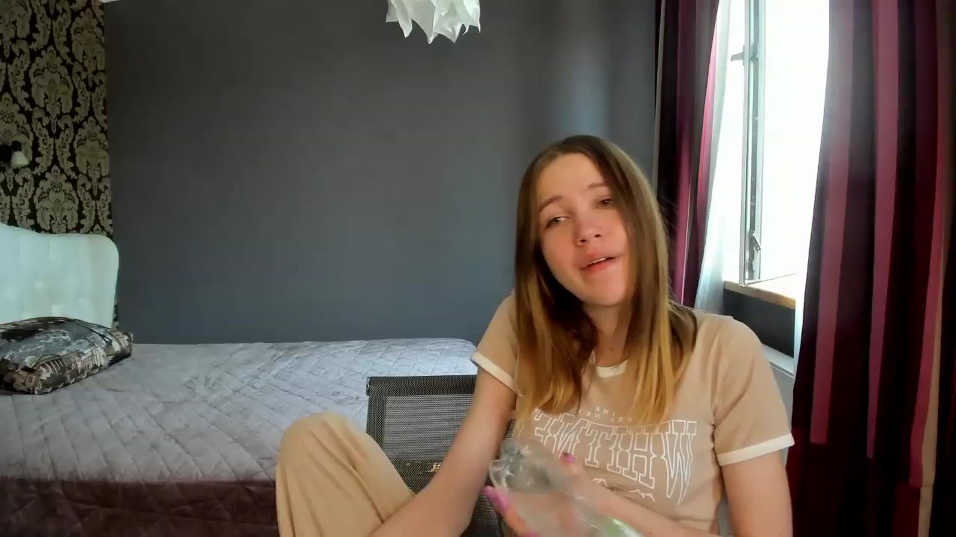 Gallery image thumbnail from KateGordon's myfreecams stream on, 05/16/2023, 11:04 image 5 of 20