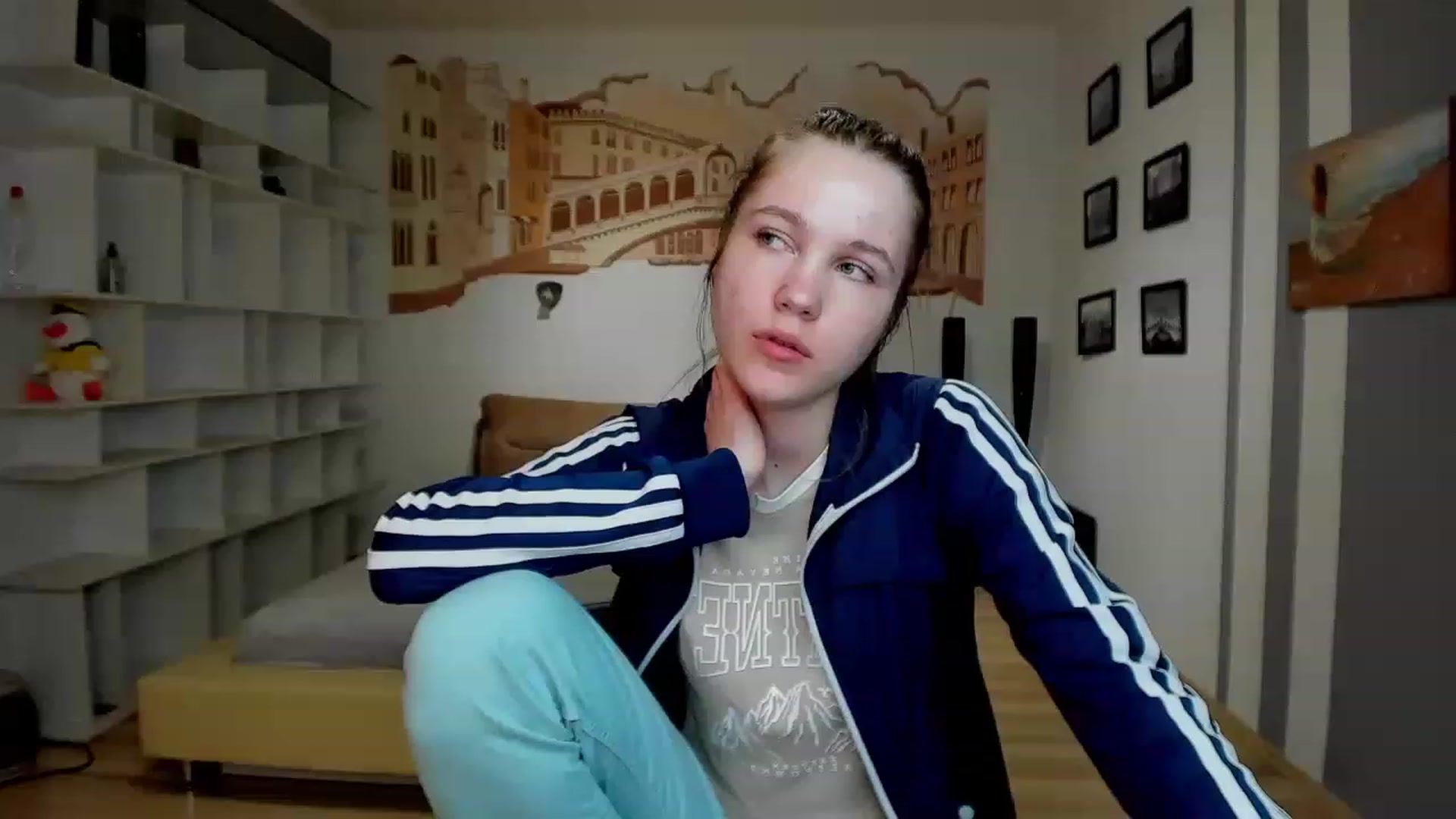 Gallery image thumbnail from KateGordon's myfreecams stream on, 05/21/2023, 11:02 image 3 of 20
