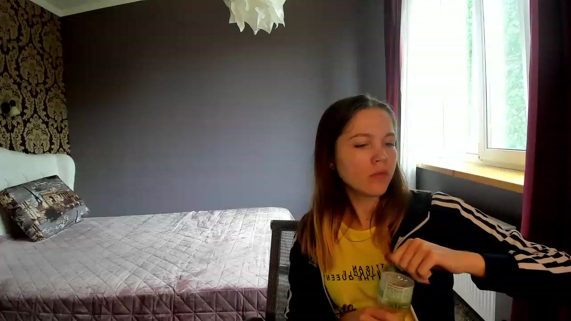 Gallery image thumbnail from KateGordon's myfreecams stream on, 05/30/2023, 11:01 image 8 of 20