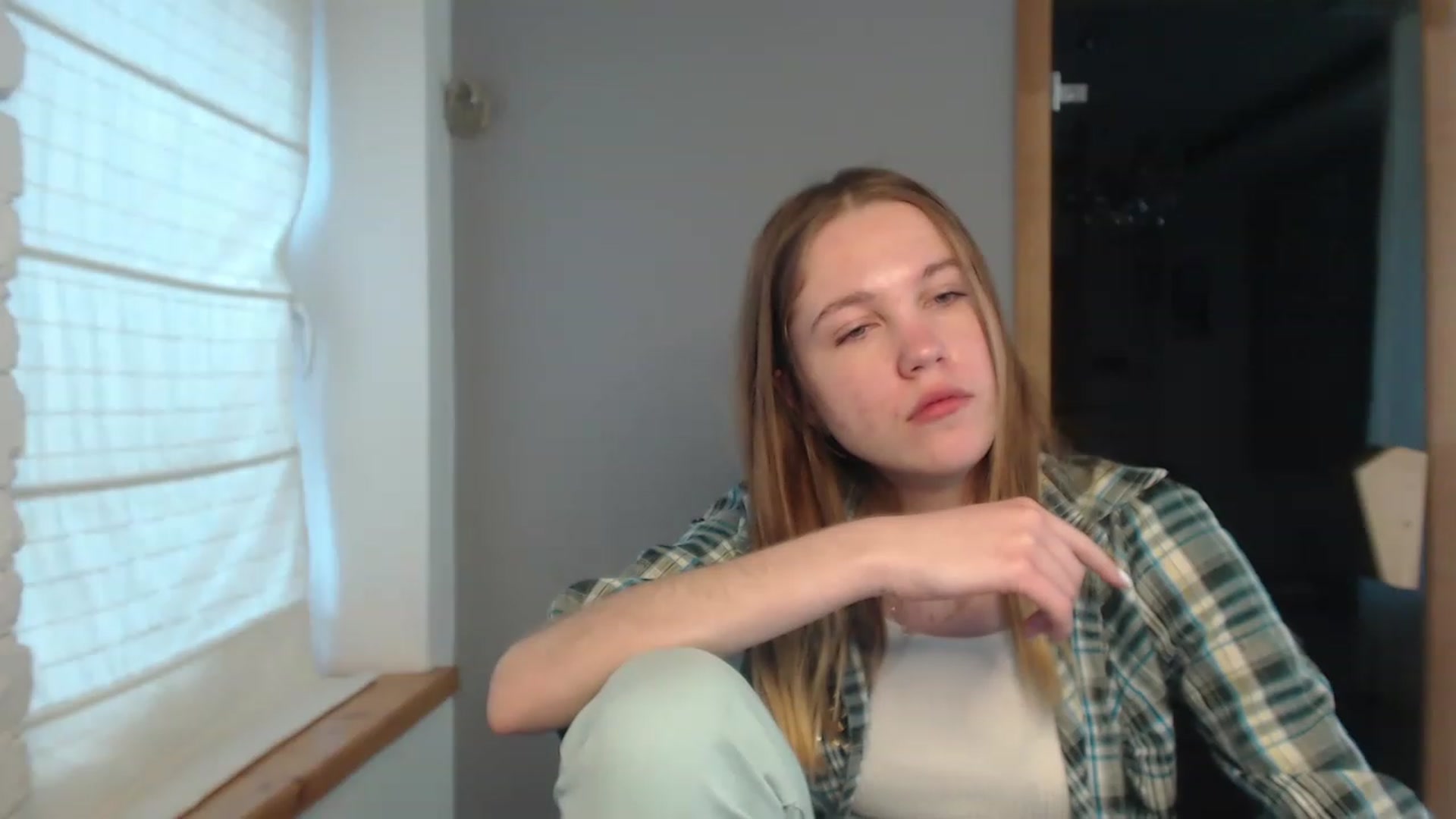Gallery image thumbnail from KateGordon's myfreecams stream on, 06/06/2023, 09:49 image 10 of 20