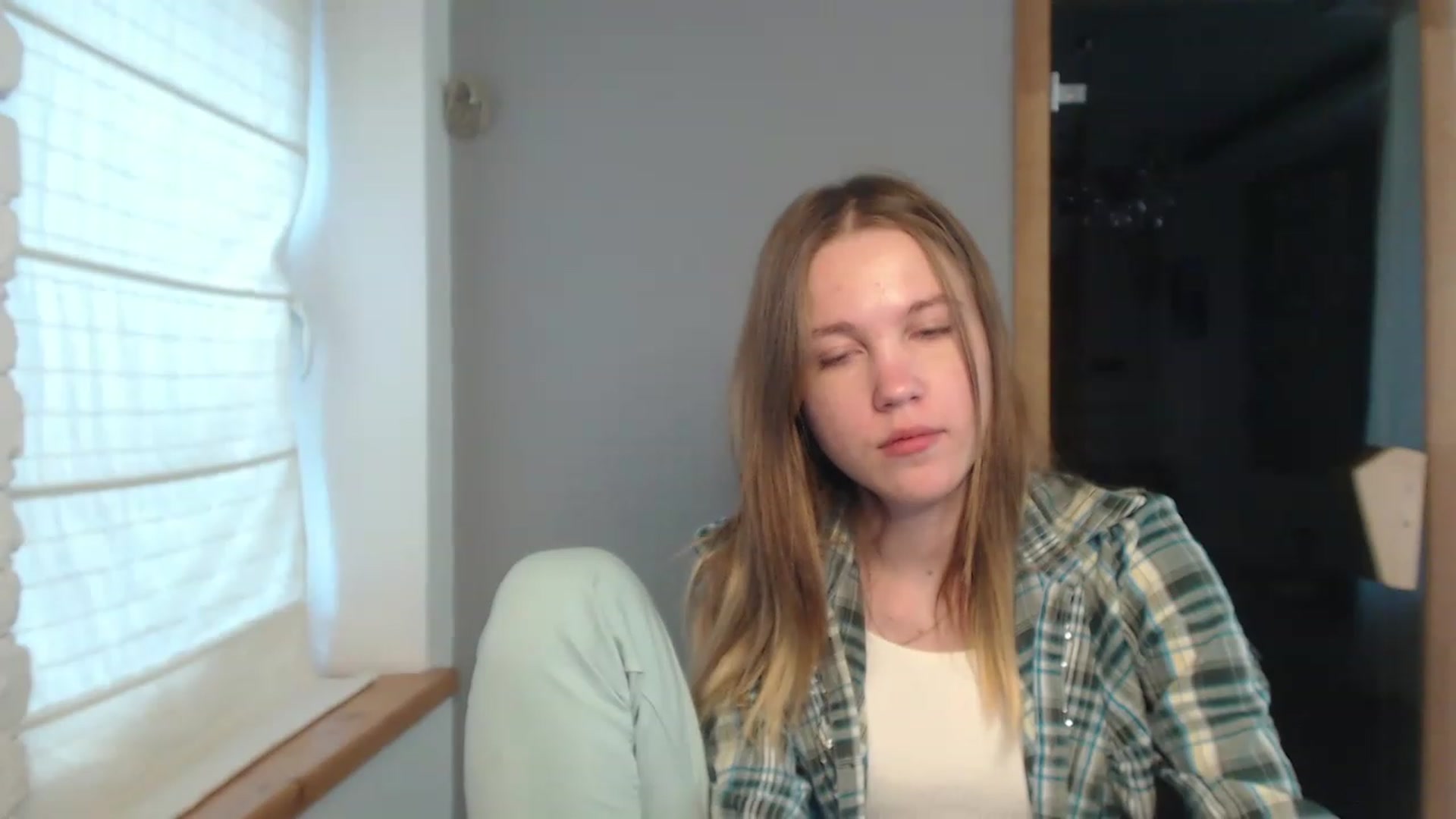 Gallery image thumbnail from KateGordon's myfreecams stream on, 06/06/2023, 09:49 image 13 of 20