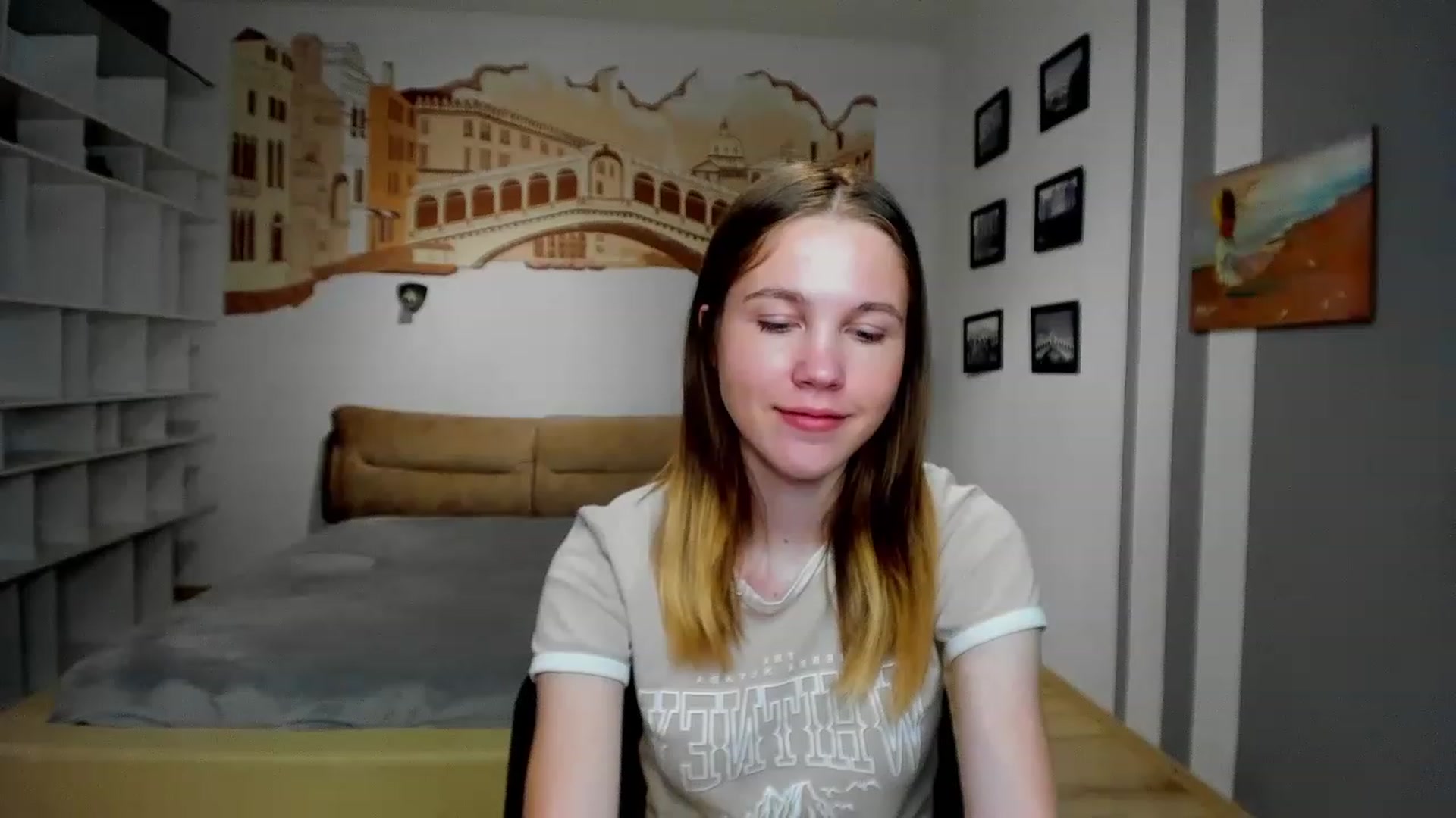 Gallery image thumbnail from KateGordon's myfreecams stream on, 06/10/2023, 10:59 image 5 of 20