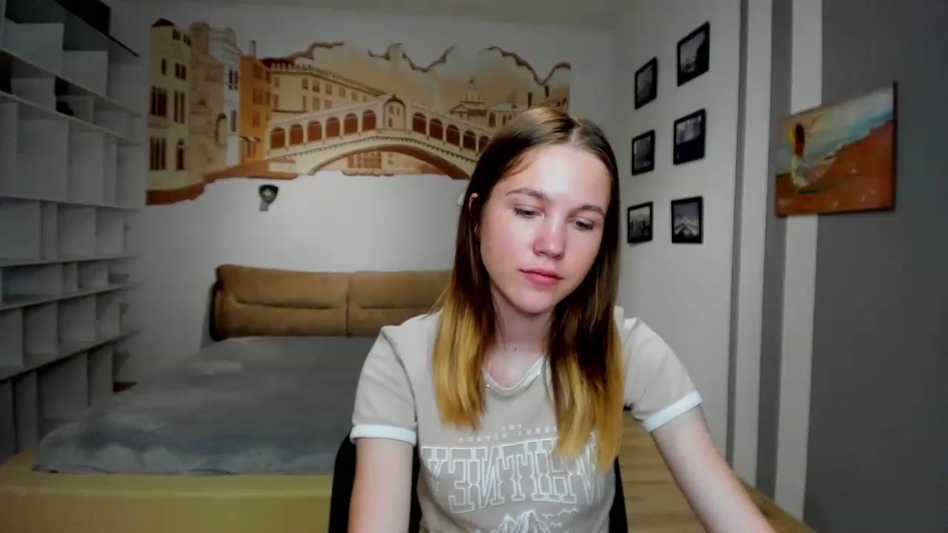 Gallery image thumbnail from KateGordon's myfreecams stream on, 06/10/2023, 10:59 image 4 of 20