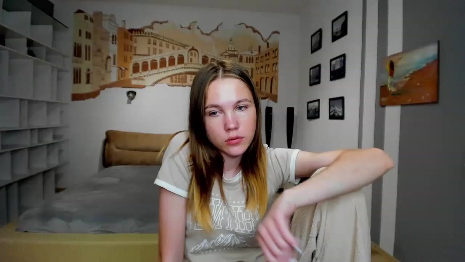 Gallery image thumbnail from KateGordon's myfreecams stream on, 06/10/2023, 10:59 image 18 of 20
