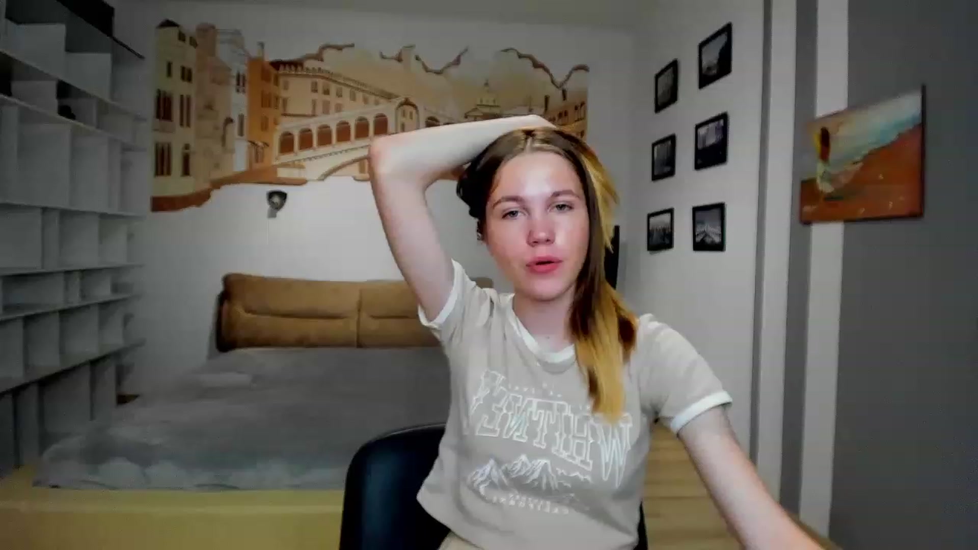 Gallery image thumbnail from KateGordon's myfreecams stream on, 06/10/2023, 10:59 image 17 of 20