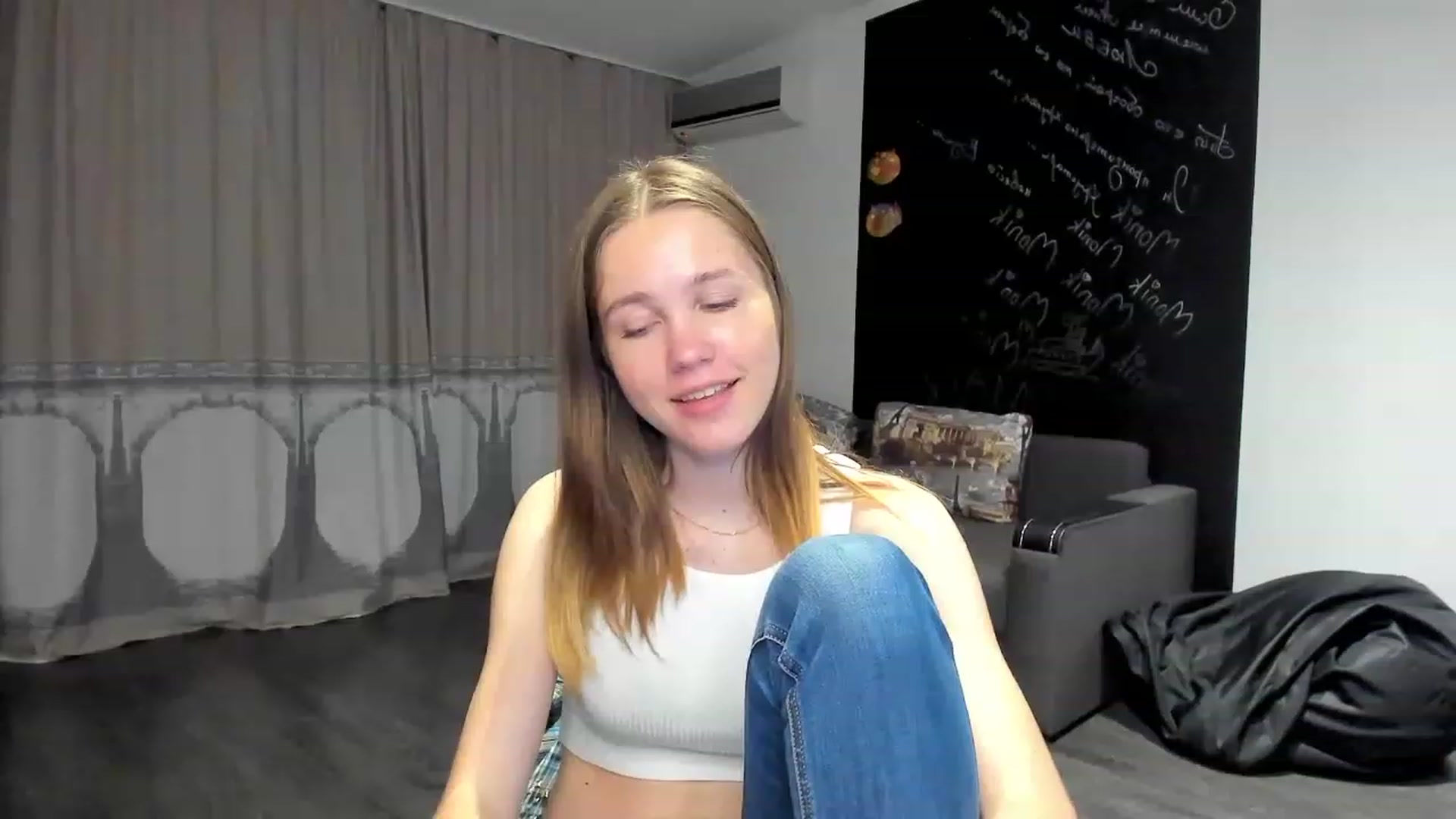 Gallery image thumbnail from KateGordon's myfreecams stream on, 06/11/2023, 09:45 image 8 of 20