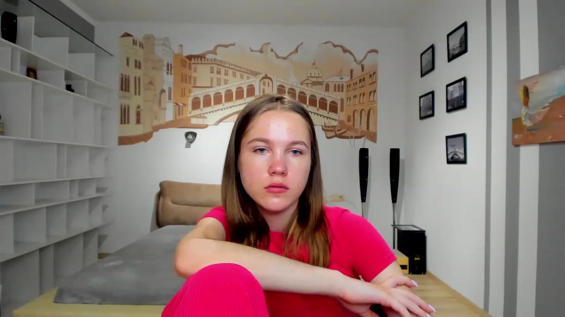 Gallery image thumbnail from KateGordon's myfreecams stream on, 07/10/2023, 08:17 image 6 of 20