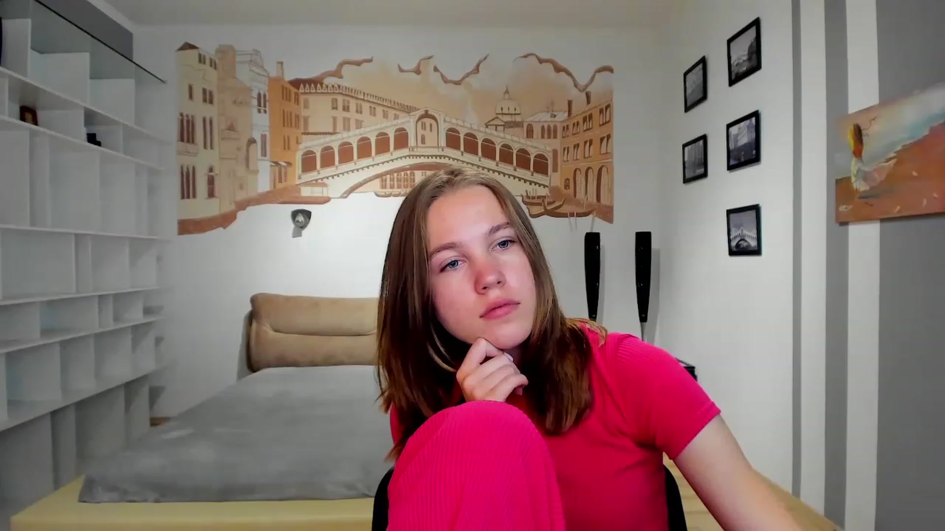 Gallery image thumbnail from KateGordon's myfreecams stream on, 07/10/2023, 11:18 image 6 of 20