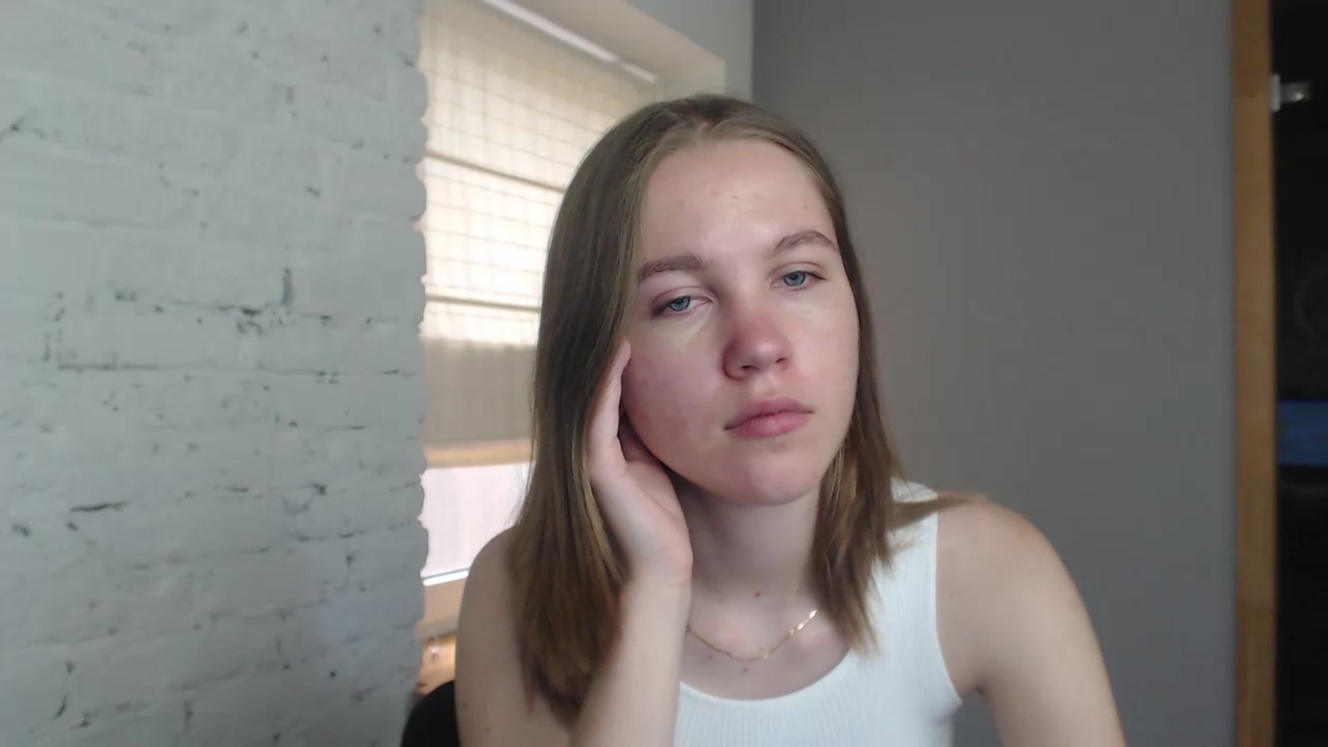 Gallery image thumbnail from KateGordon's myfreecams stream on, 07/12/2023, 08:54 image 7 of 20