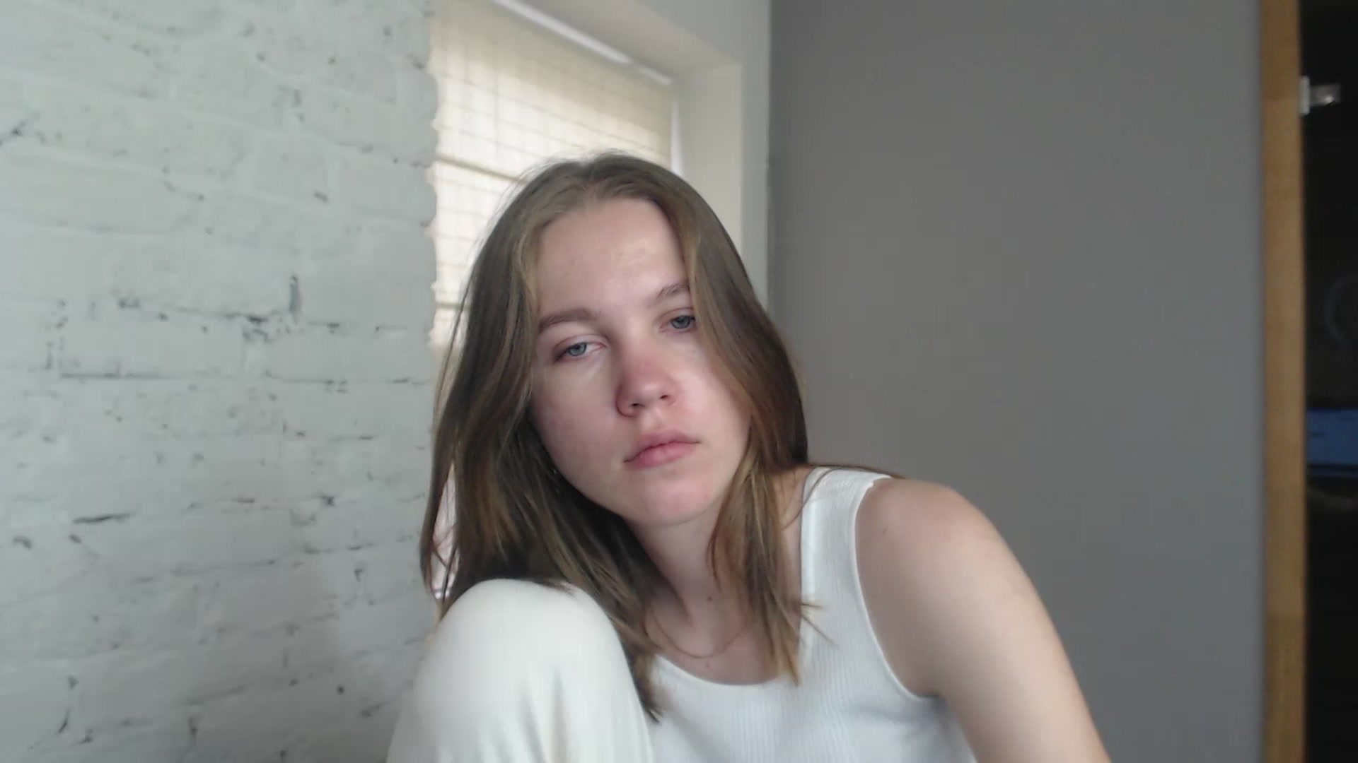Gallery image thumbnail from KateGordon's myfreecams stream on, 07/12/2023, 08:54 image 14 of 20