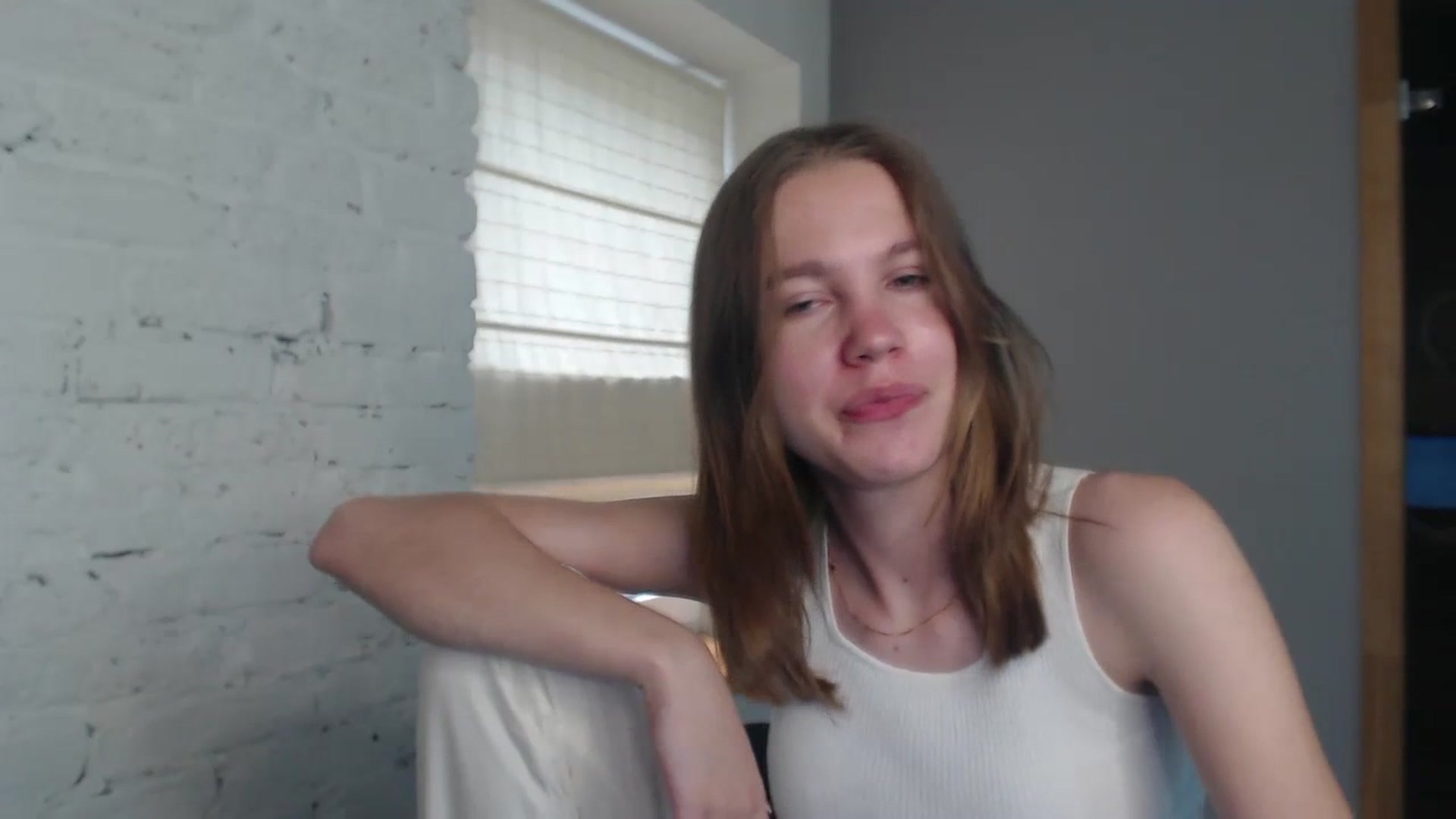 Gallery image thumbnail from KateGordon's myfreecams stream on, 07/12/2023, 10:27 image 19 of 20