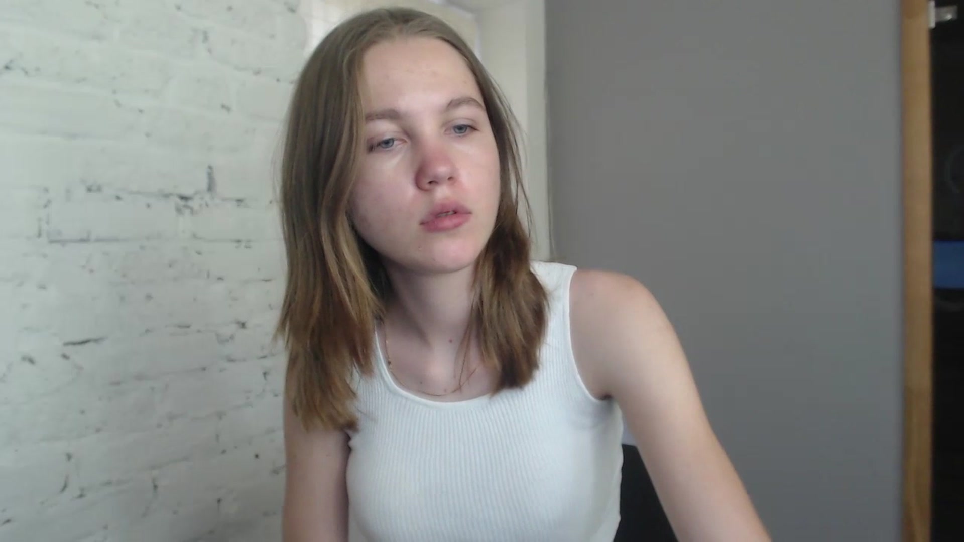 Gallery image thumbnail from KateGordon's myfreecams stream on, 07/12/2023, 10:27 image 12 of 20