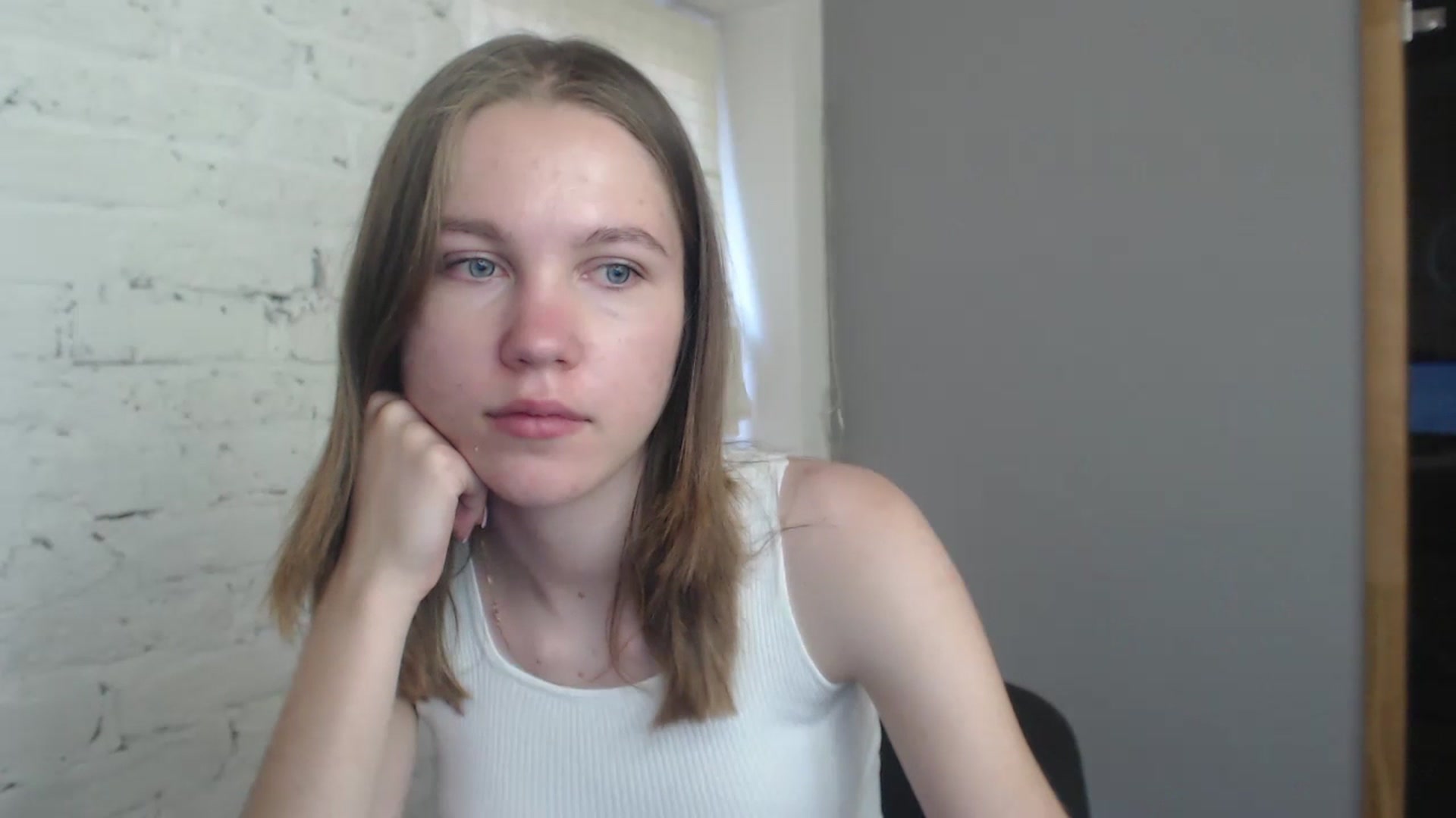 Gallery image thumbnail from KateGordon's myfreecams stream on, 07/12/2023, 10:27 image 6 of 20