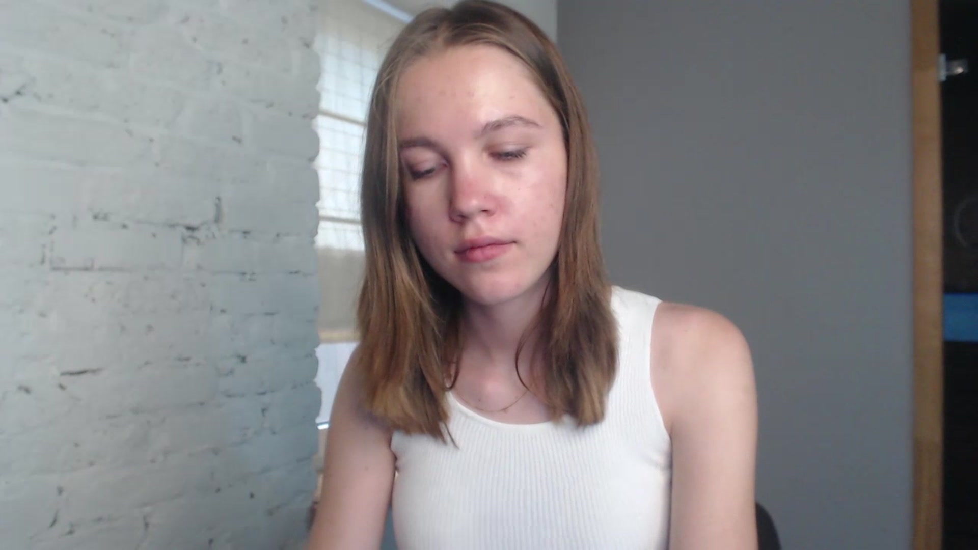 Gallery image thumbnail from KateGordon's myfreecams stream on, 07/12/2023, 11:03 image 20 of 20