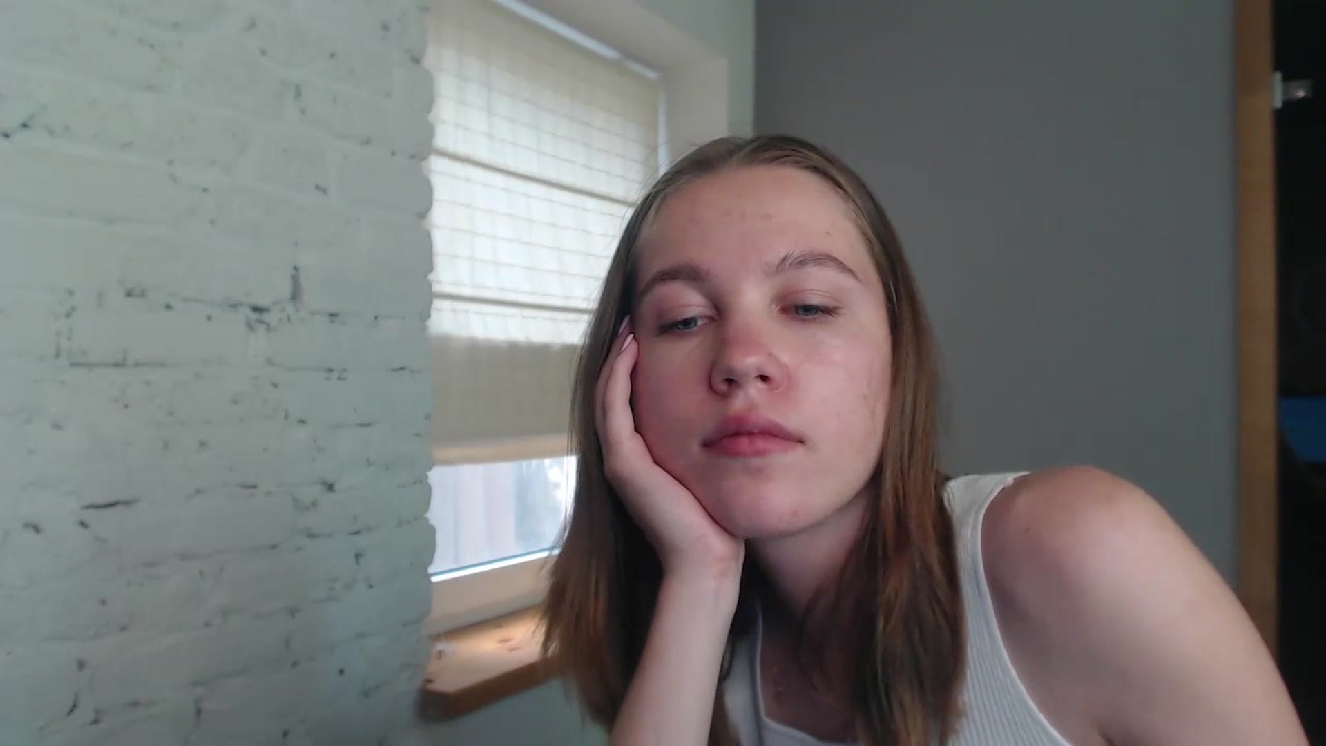 Gallery image thumbnail from KateGordon's myfreecams stream on, 07/12/2023, 11:03 image 11 of 20