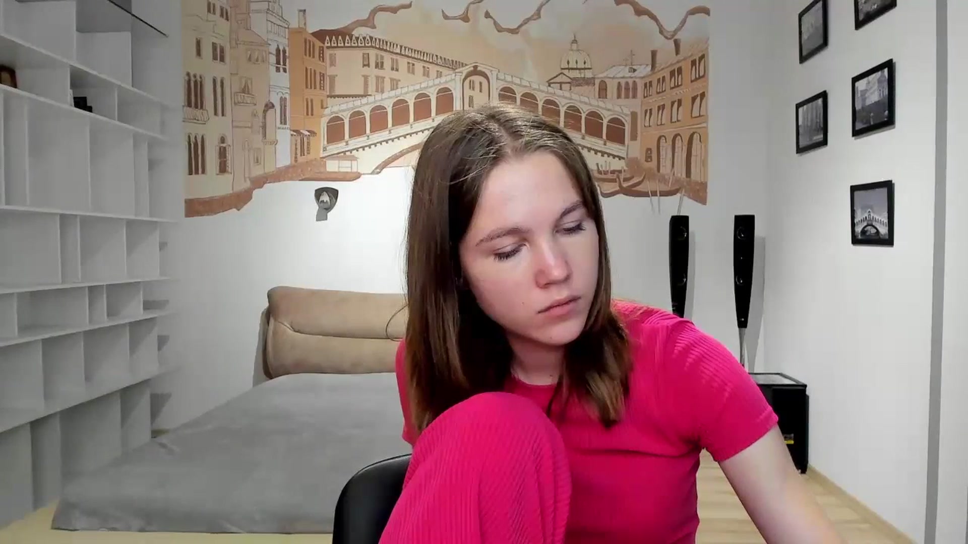 Gallery image thumbnail from KateGordon's myfreecams stream on, 07/19/2023, 11:03 image 10 of 20