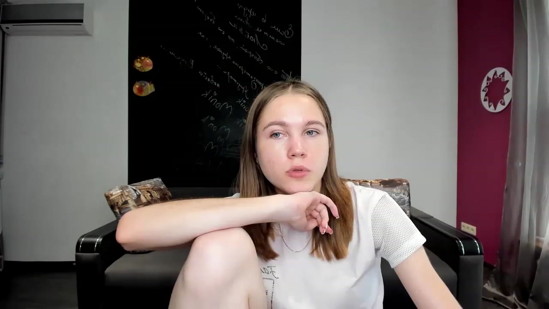 Gallery image thumbnail from KateGordon's myfreecams stream on, 07/24/2023, 09:17 image 9 of 20