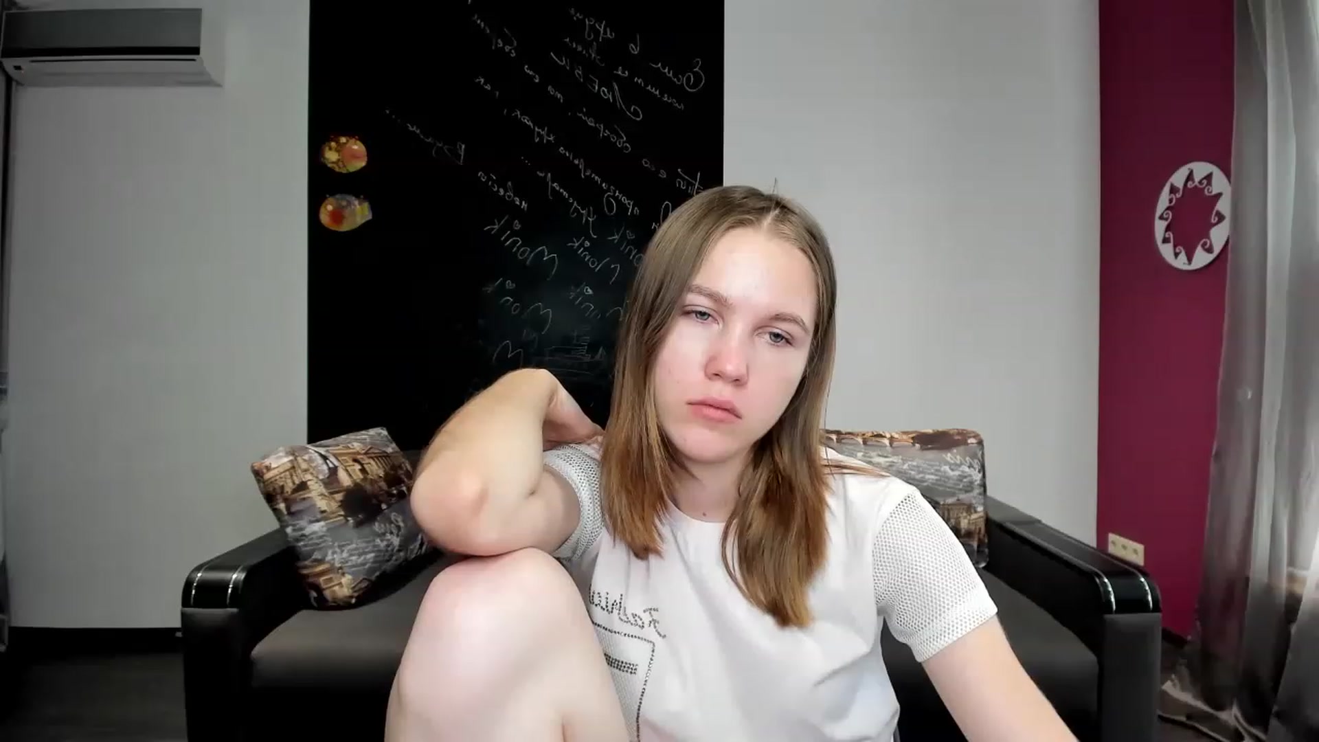 Gallery image thumbnail from KateGordon's myfreecams stream on, 07/24/2023, 09:17 image 3 of 20