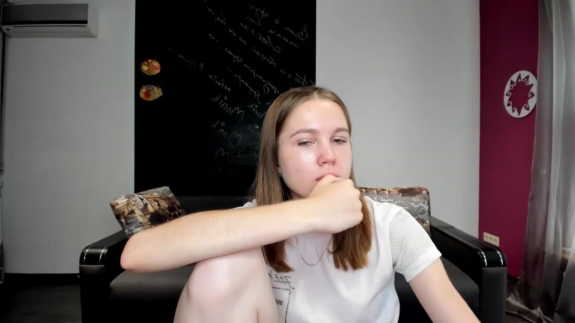 Gallery image thumbnail from KateGordon's myfreecams stream on, 07/24/2023, 09:17 image 8 of 20