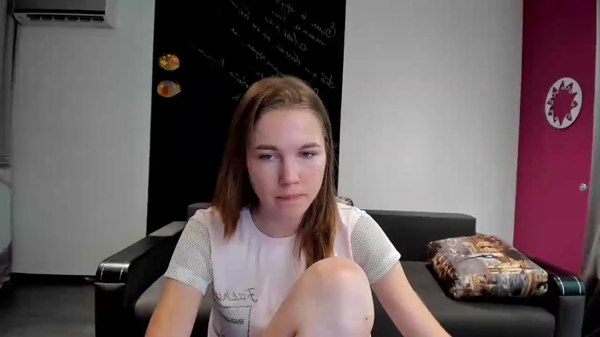 Gallery image thumbnail from KateGordon's myfreecams stream on, 08/03/2023, 11:02 image 10 of 20