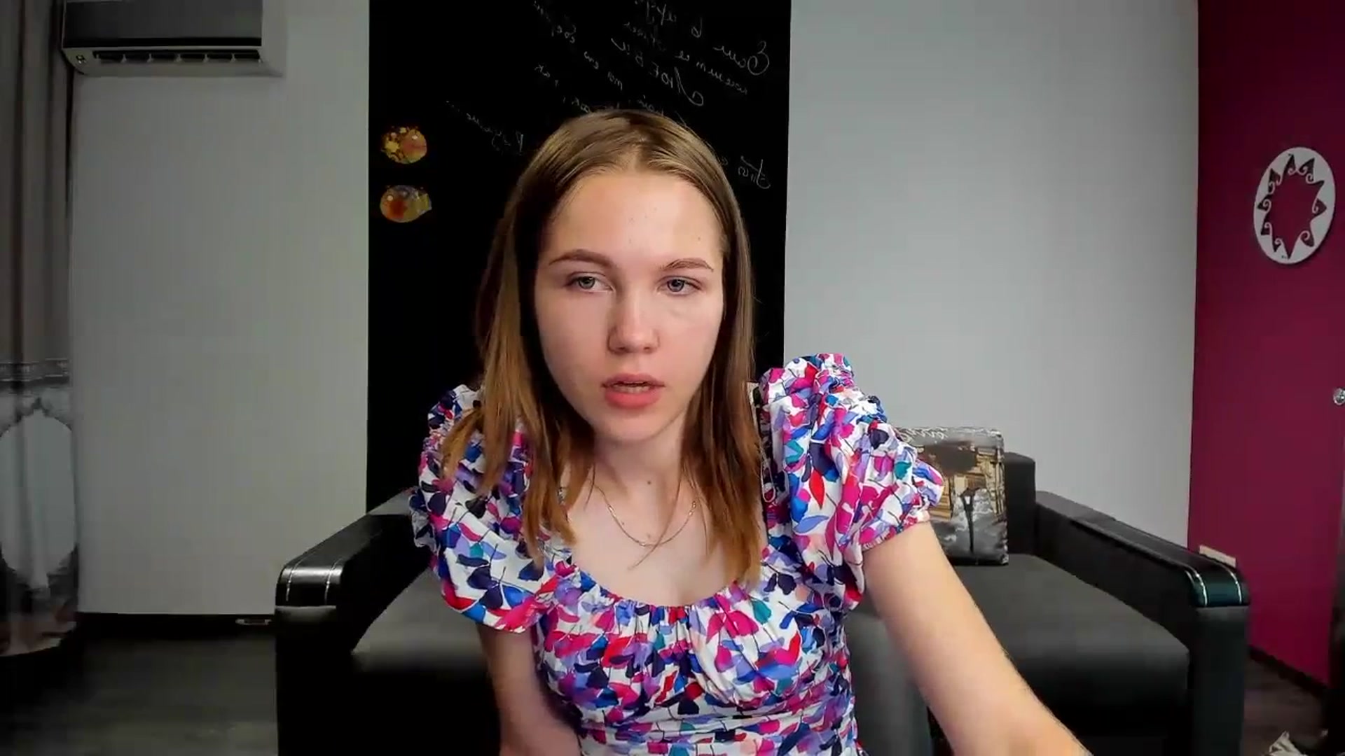 Gallery image thumbnail from KateGordon's myfreecams stream on, 08/04/2023, 11:05 image 12 of 20