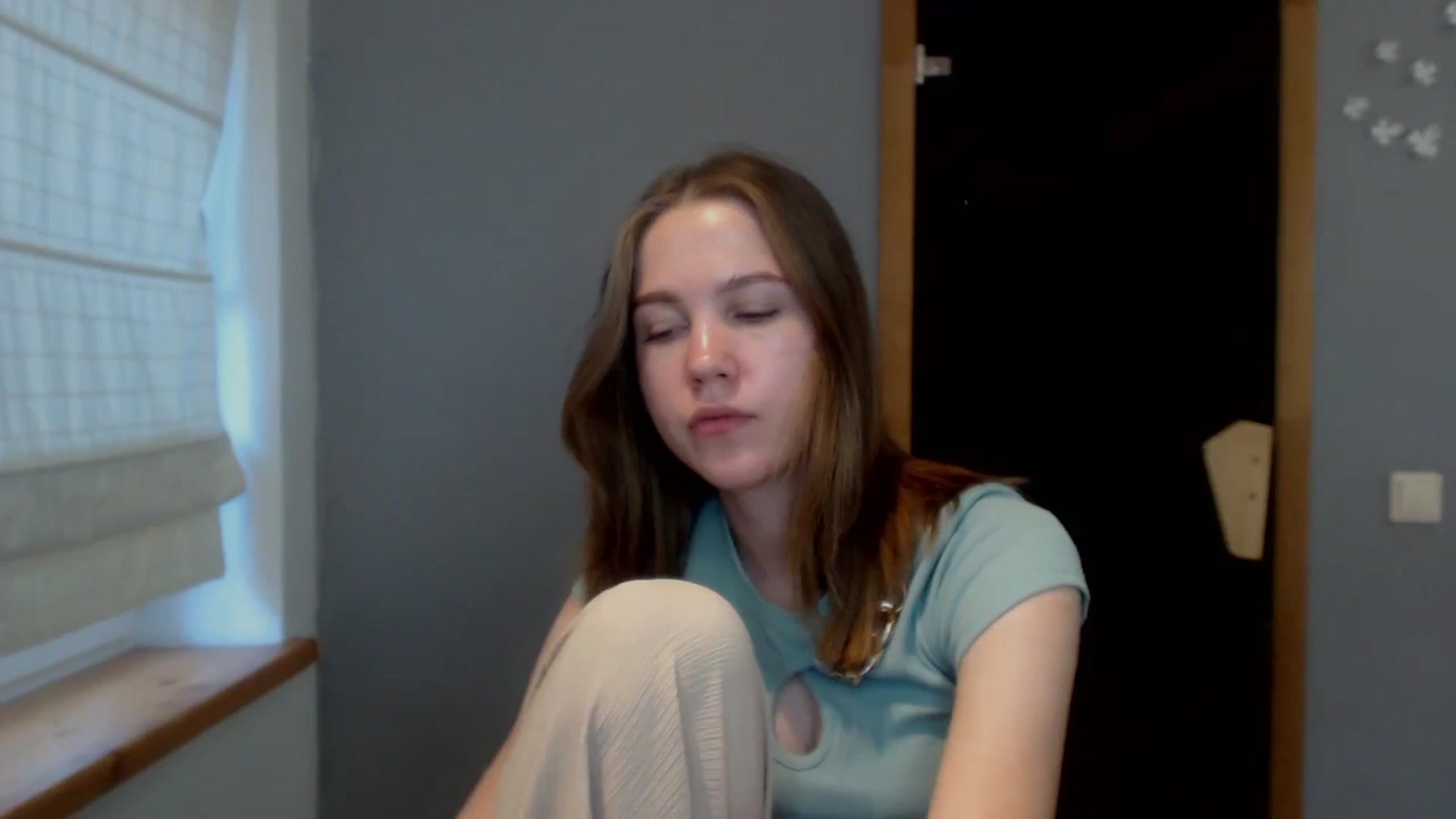 Gallery image thumbnail from KateGordon's myfreecams stream on, 08/08/2023, 08:35 image 4 of 20